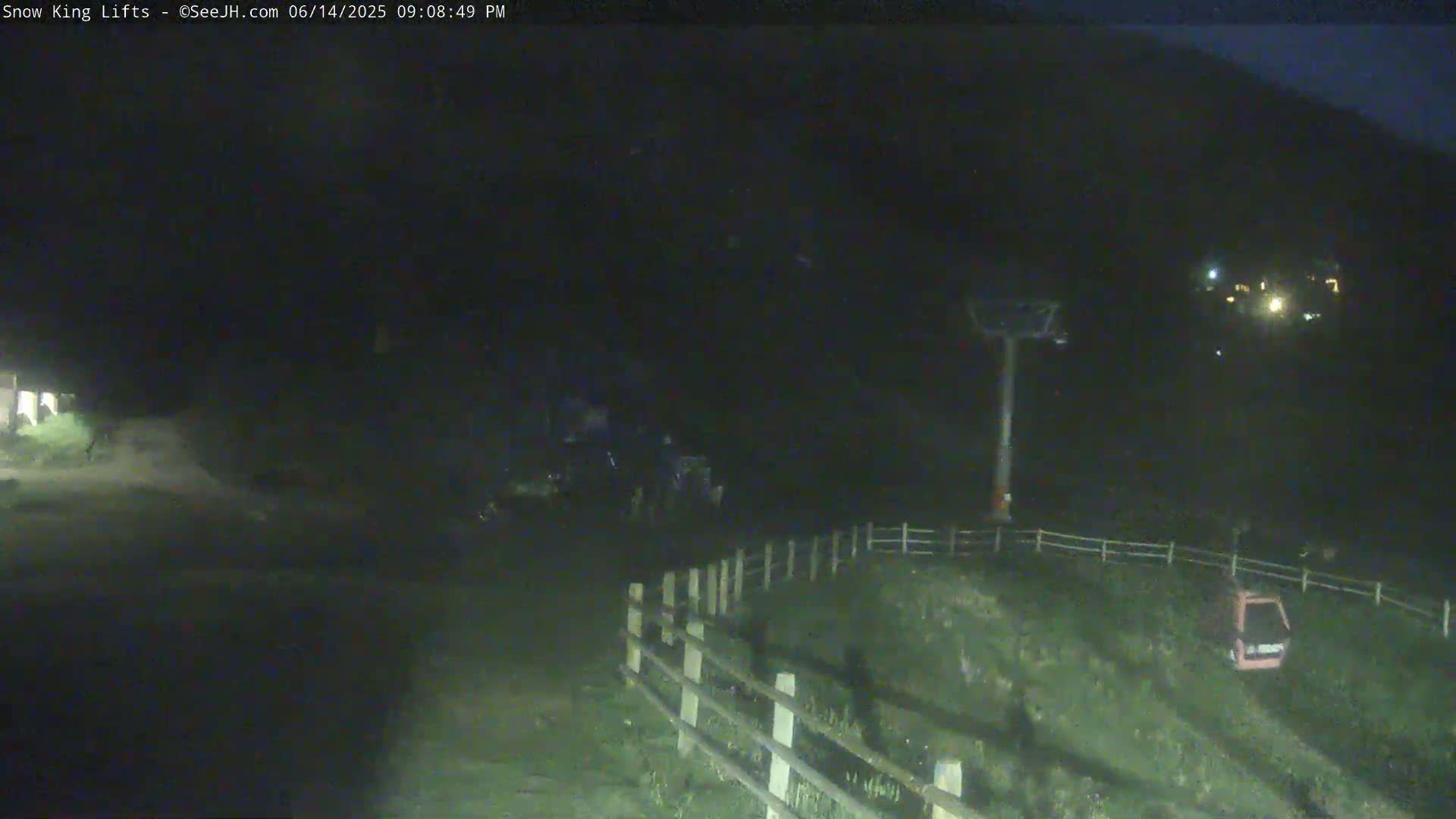 Jackson, Snow King Mountain Ski Slope & Lifts Live Cam - Jackson, Teton, Wyoming, USA