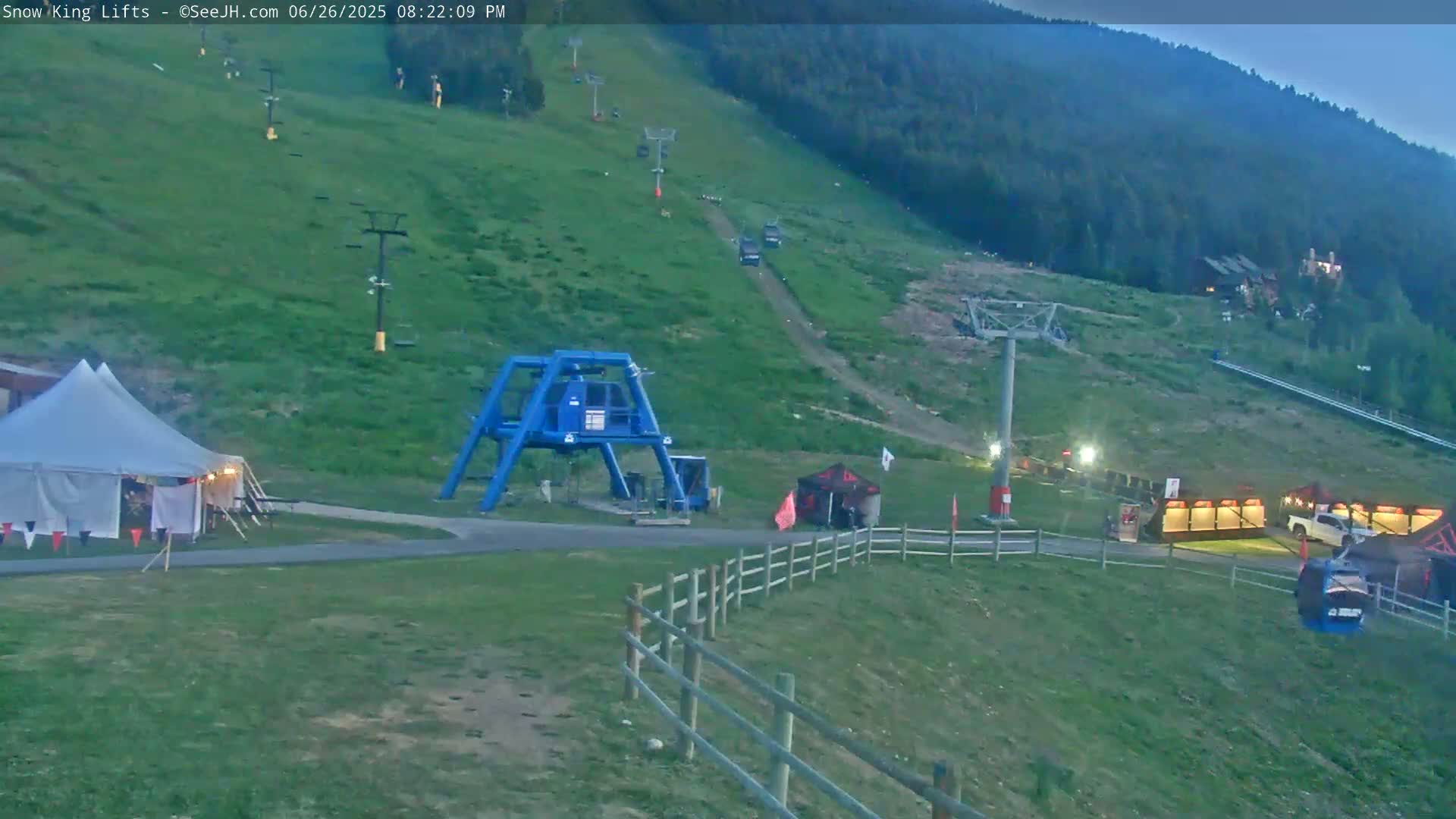 Jackson, Snow King Mountain Ski Slope & Lifts Live Cam - Jackson, Teton, Wyoming, USA