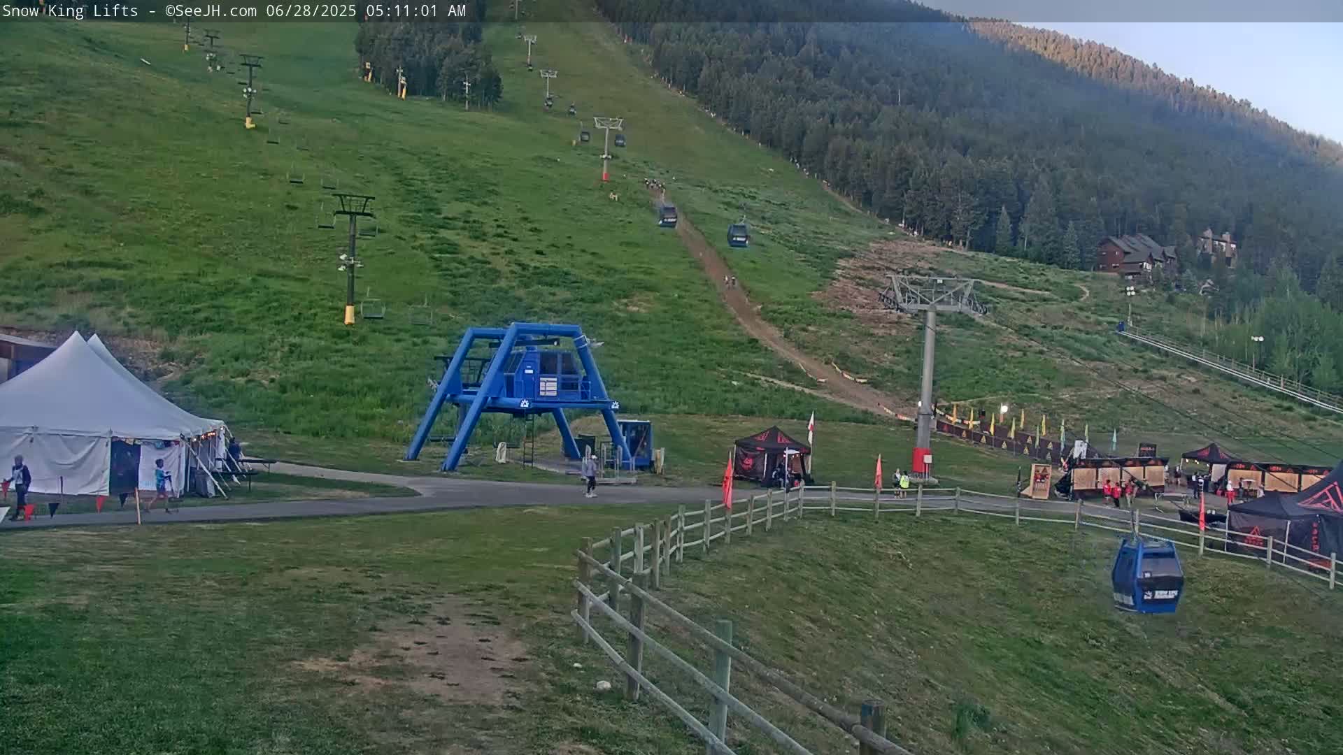 Jackson, Snow King Mountain Ski Slope & Lifts Live Cam - Jackson, Teton, Wyoming, USA
