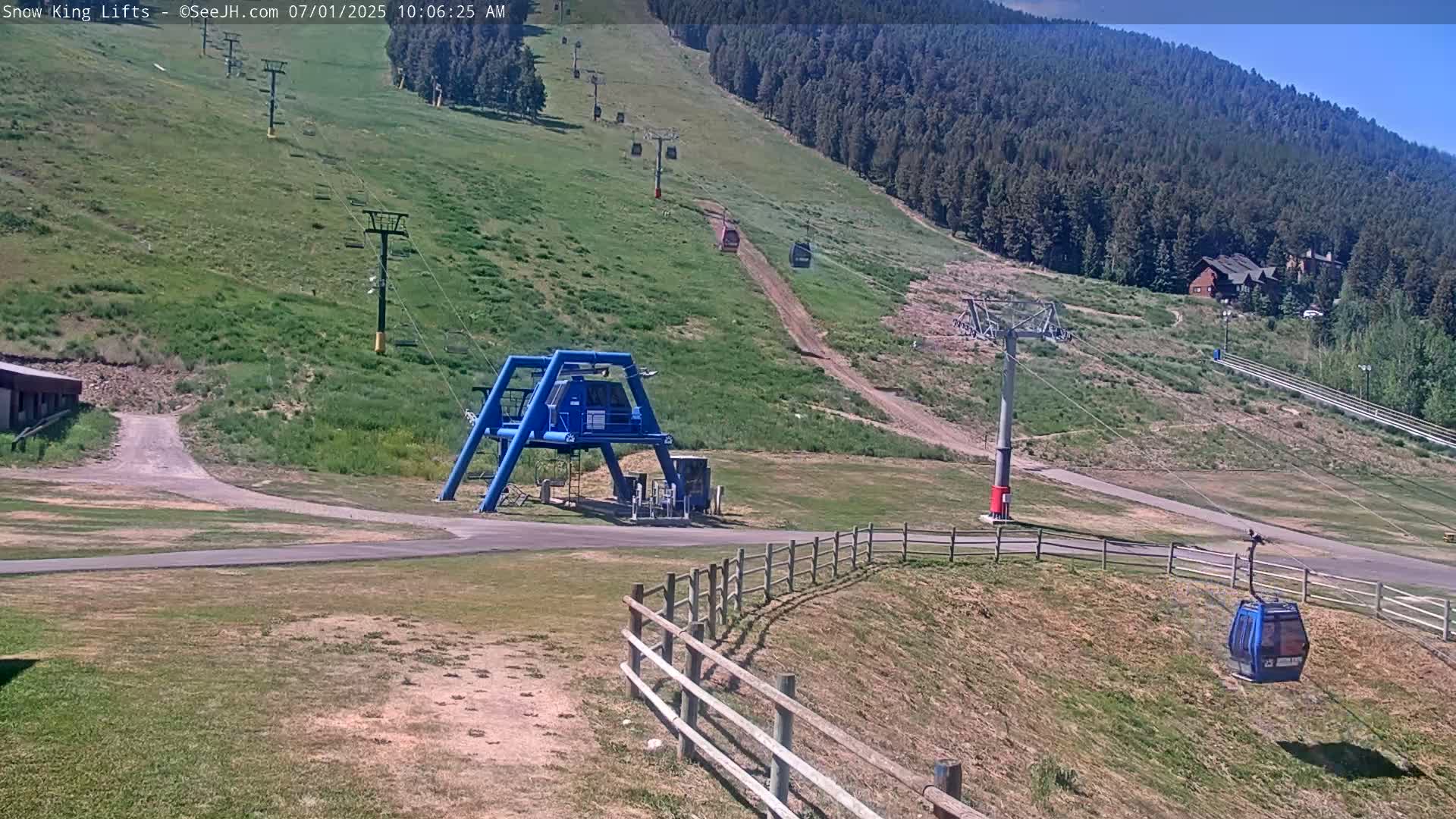 Jackson, Snow King Mountain Ski Slope & Lifts Live Cam - Jackson, Teton, Wyoming, USA