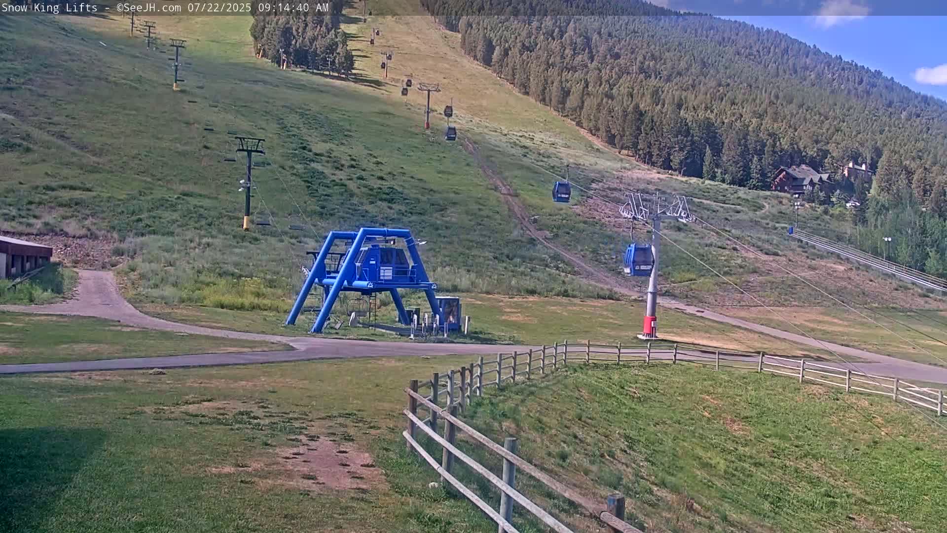 Jackson, Snow King Mountain Ski Slope & Lifts Live Cam - Jackson, Teton, Wyoming, USA
