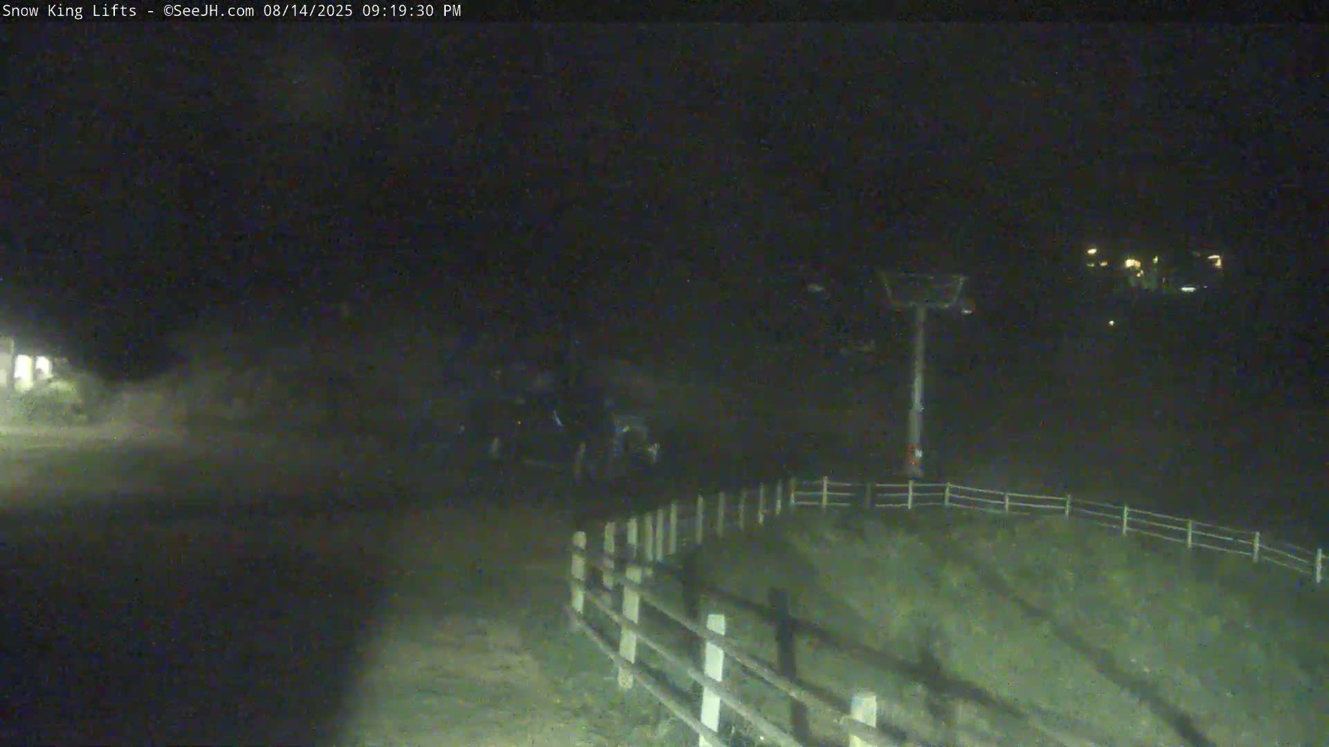 Jackson, Snow King Mountain Ski Slope & Lifts Live Cam - Jackson, Teton, Wyoming, USA