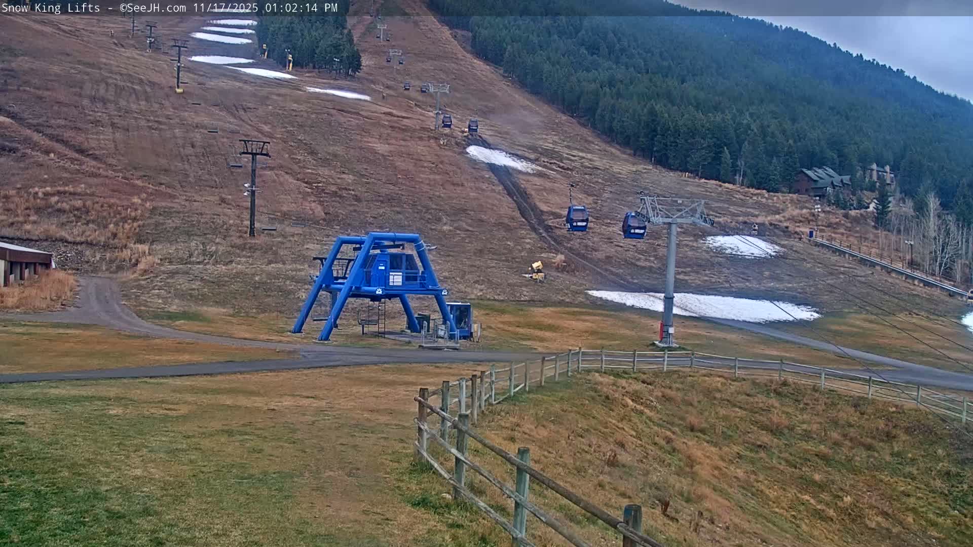 Jackson, Snow King Mountain Ski Slope & Lifts Live Cam - Jackson, Teton, Wyoming, USA