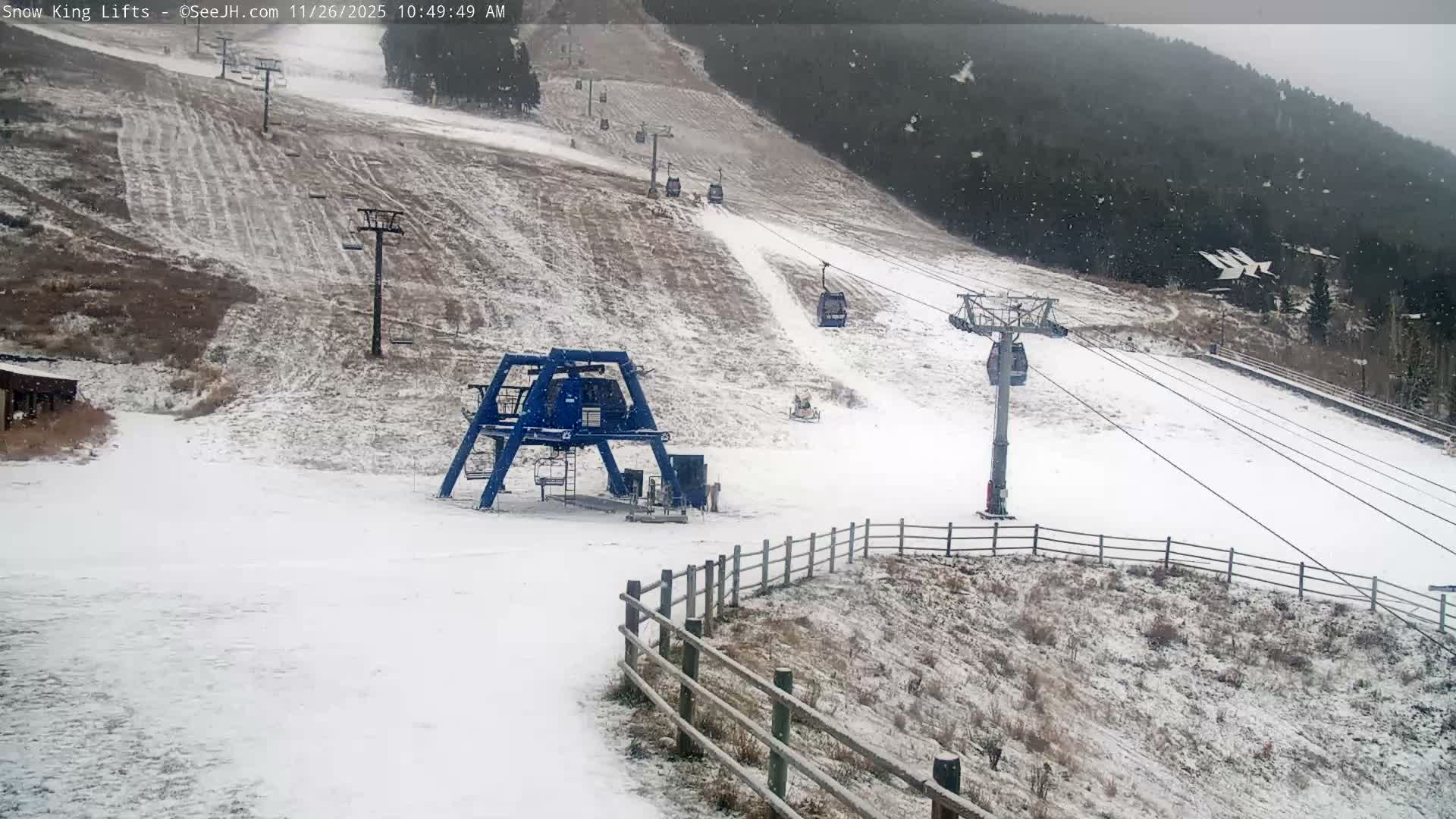 Jackson, Snow King Mountain Ski Slope & Lifts Live Cam - Jackson, Teton, Wyoming, USA