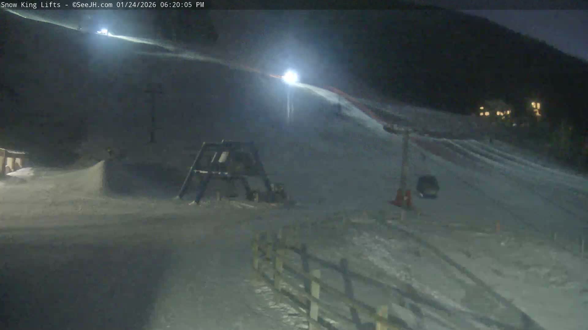 Jackson, Snow King Mountain Ski Slope & Lifts Live Cam - Jackson, Teton, Wyoming, USA