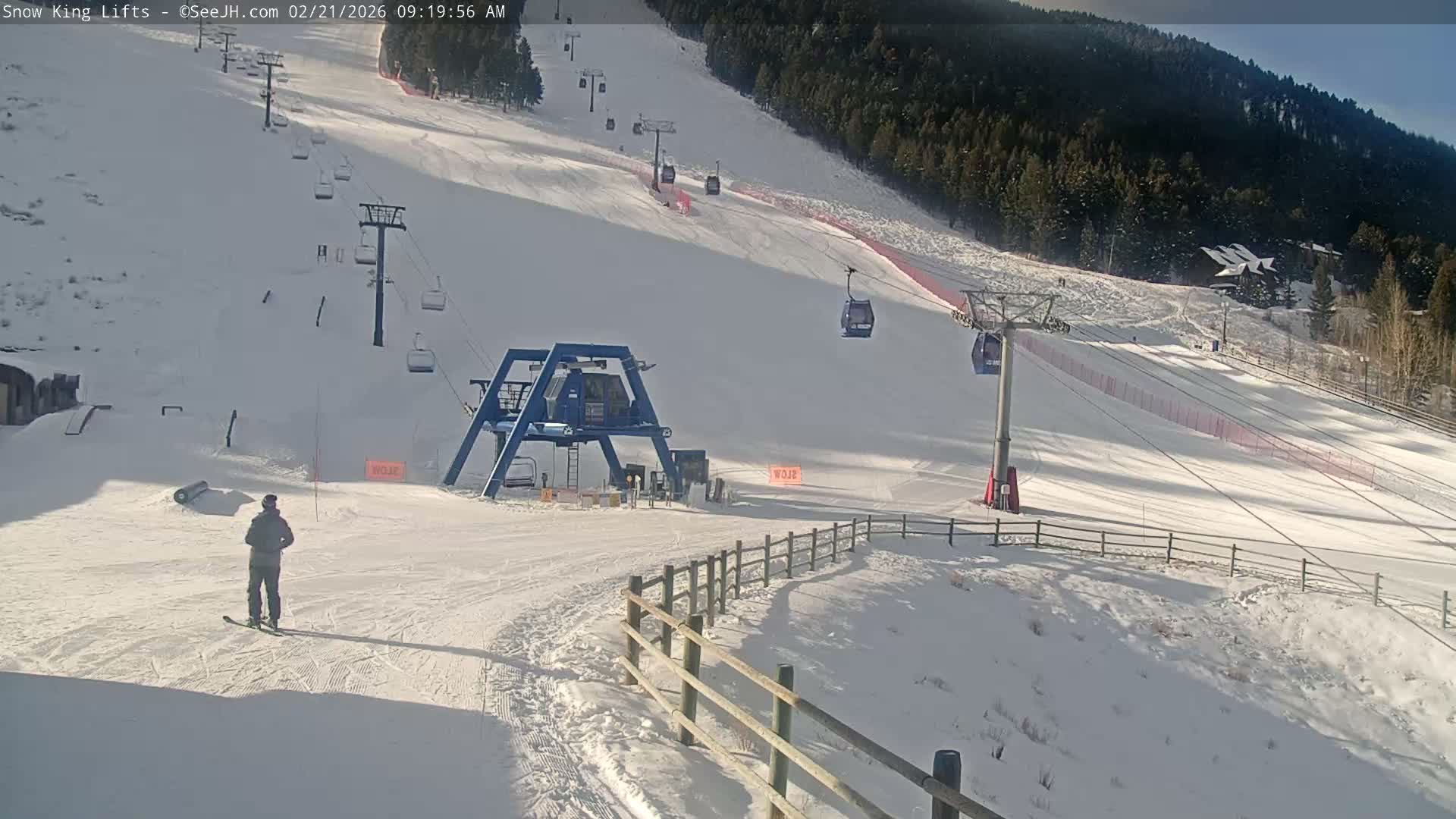 Jackson, Snow King Mountain Ski Slope & Lifts Live Cam - Jackson, Teton, Wyoming, USA