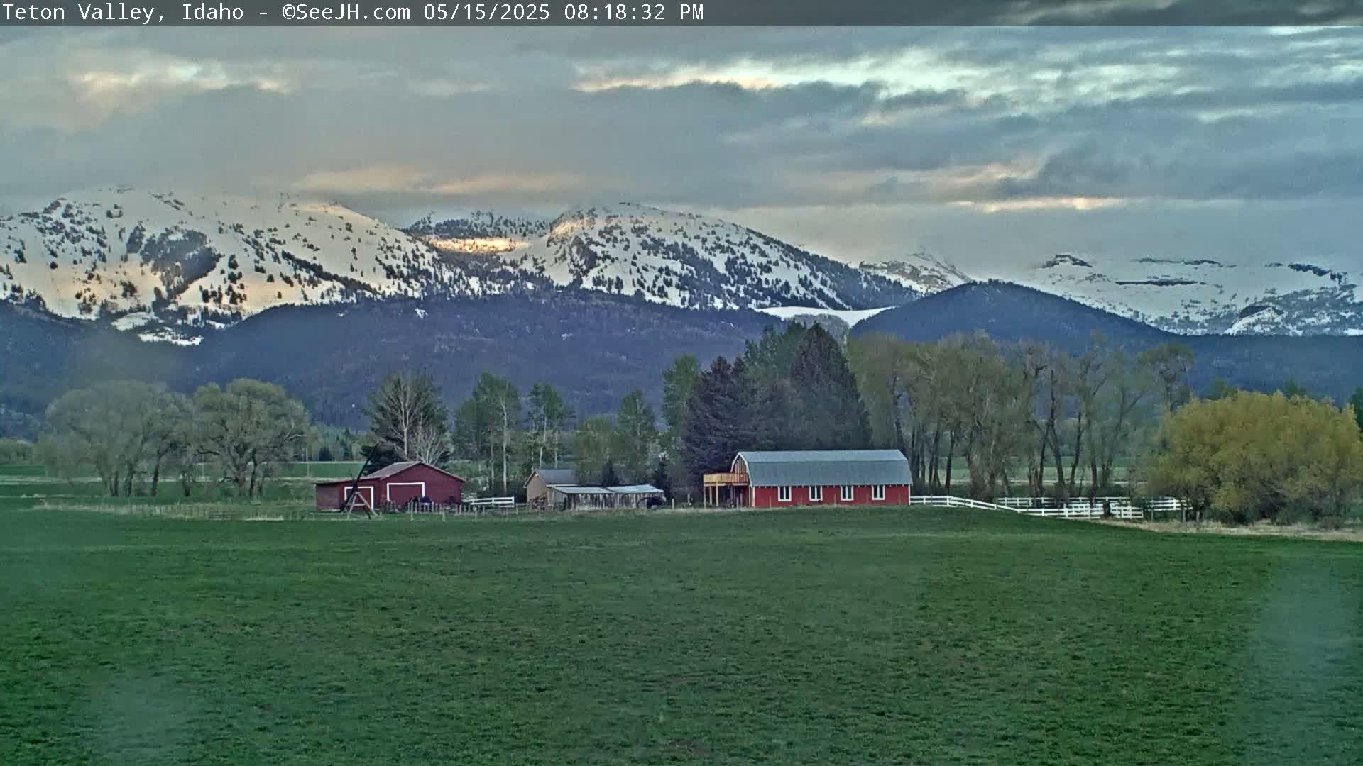 Grand Teton Mountains Peaks from Teton Valley Live Cam - Tetonia, Teton, Idaho, USA