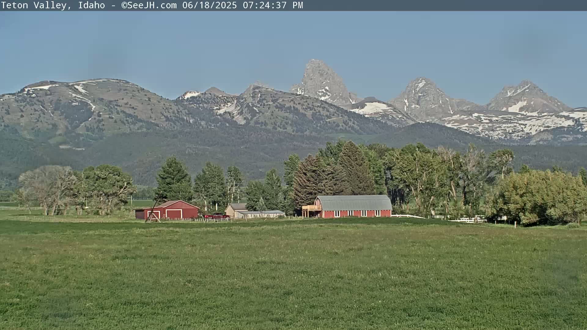 Grand Teton Mountains Peaks from Teton Valley Live Cam - Tetonia, Teton, Idaho, USA