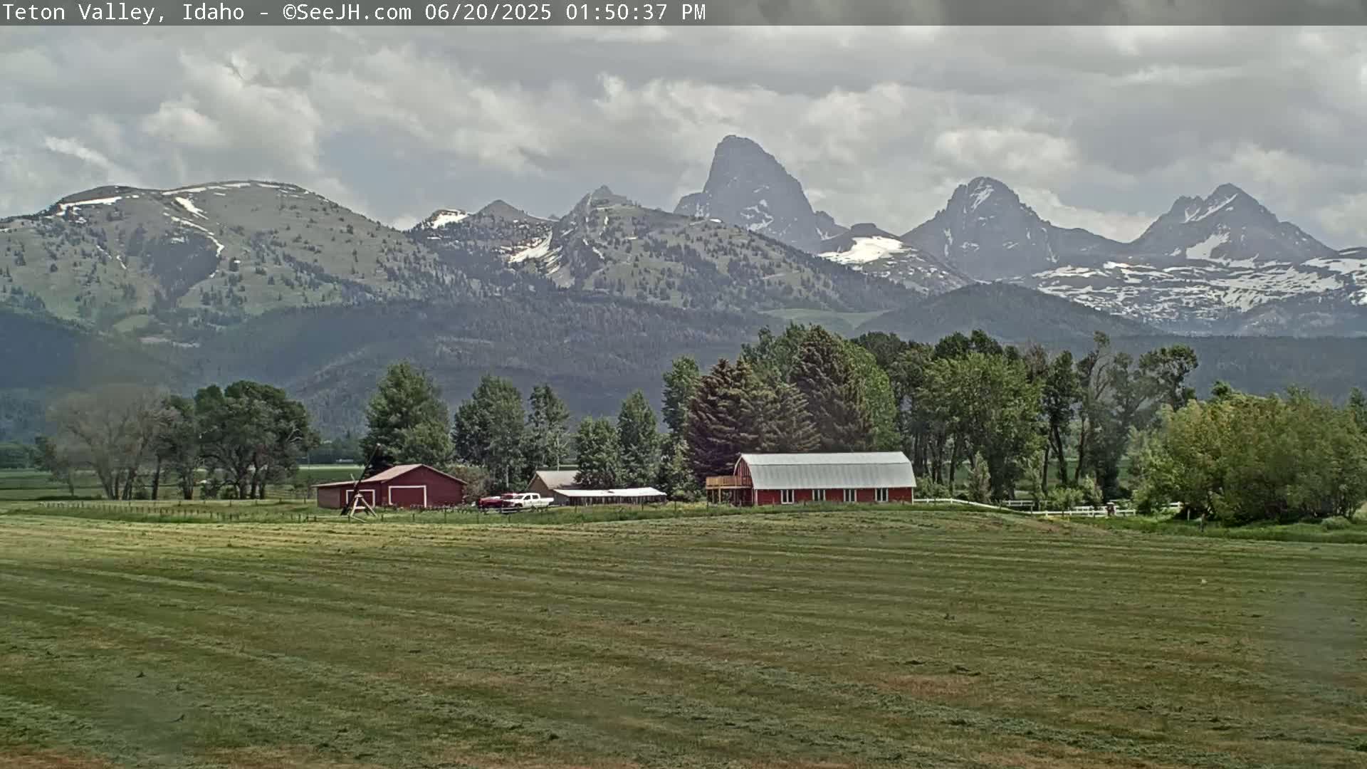 Grand Teton Mountains Peaks from Teton Valley Live Cam - Tetonia, Teton, Idaho, USA