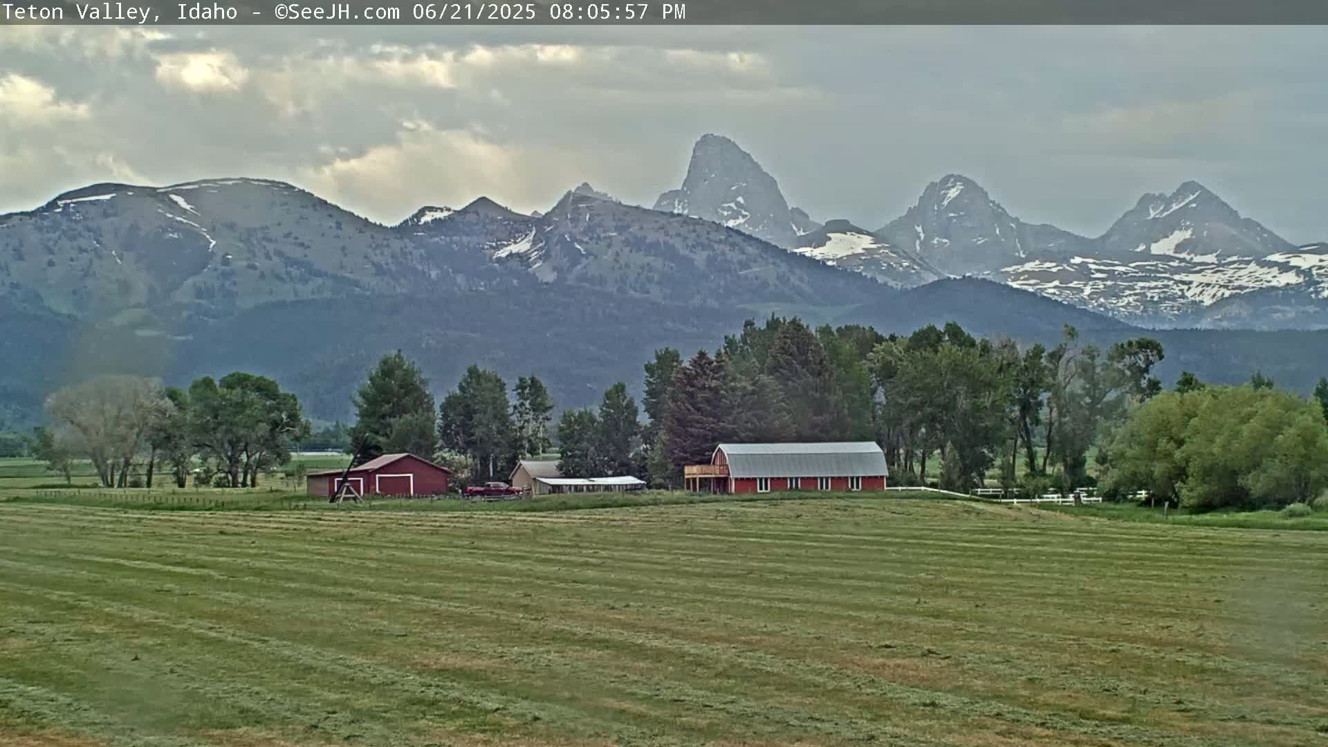 Grand Teton Mountains Peaks from Teton Valley Live Cam - Tetonia, Teton, Idaho, USA