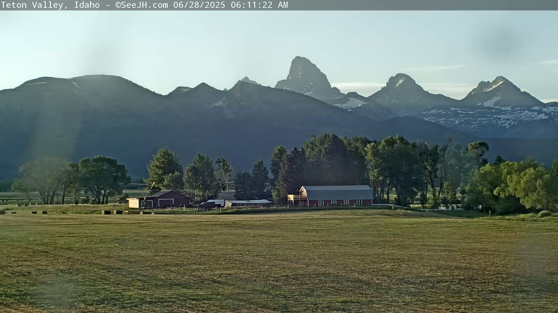 Grand Teton Mountains Peaks from Teton Valley Live Cam - Tetonia, Teton, Idaho, USA