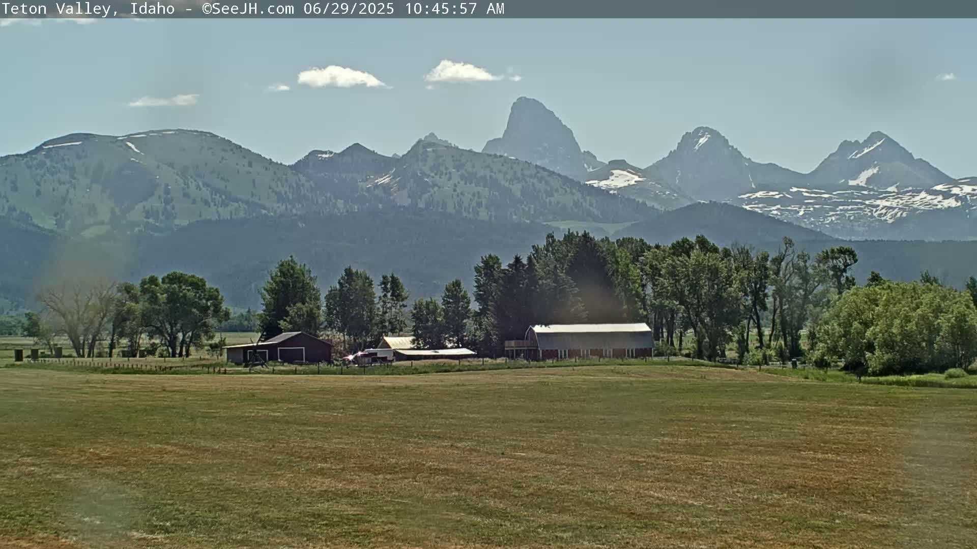 Grand Teton Mountains Peaks from Teton Valley Live Cam - Tetonia, Teton, Idaho, USA