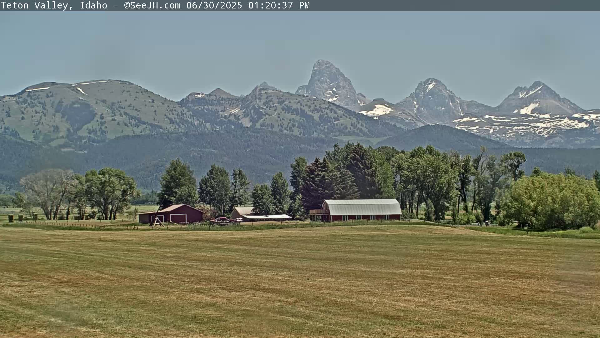 Grand Teton Mountains Peaks from Teton Valley Live Cam - Tetonia, Teton, Idaho, USA