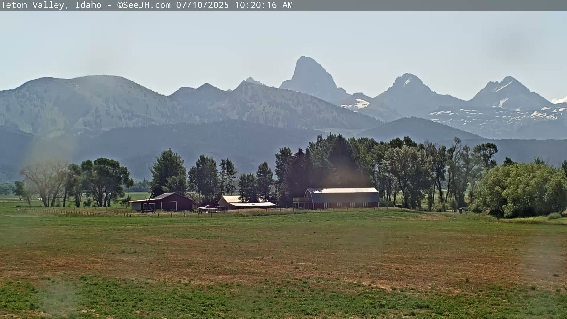 Grand Teton Mountains Peaks from Teton Valley Live Cam - Tetonia, Teton, Idaho, USA