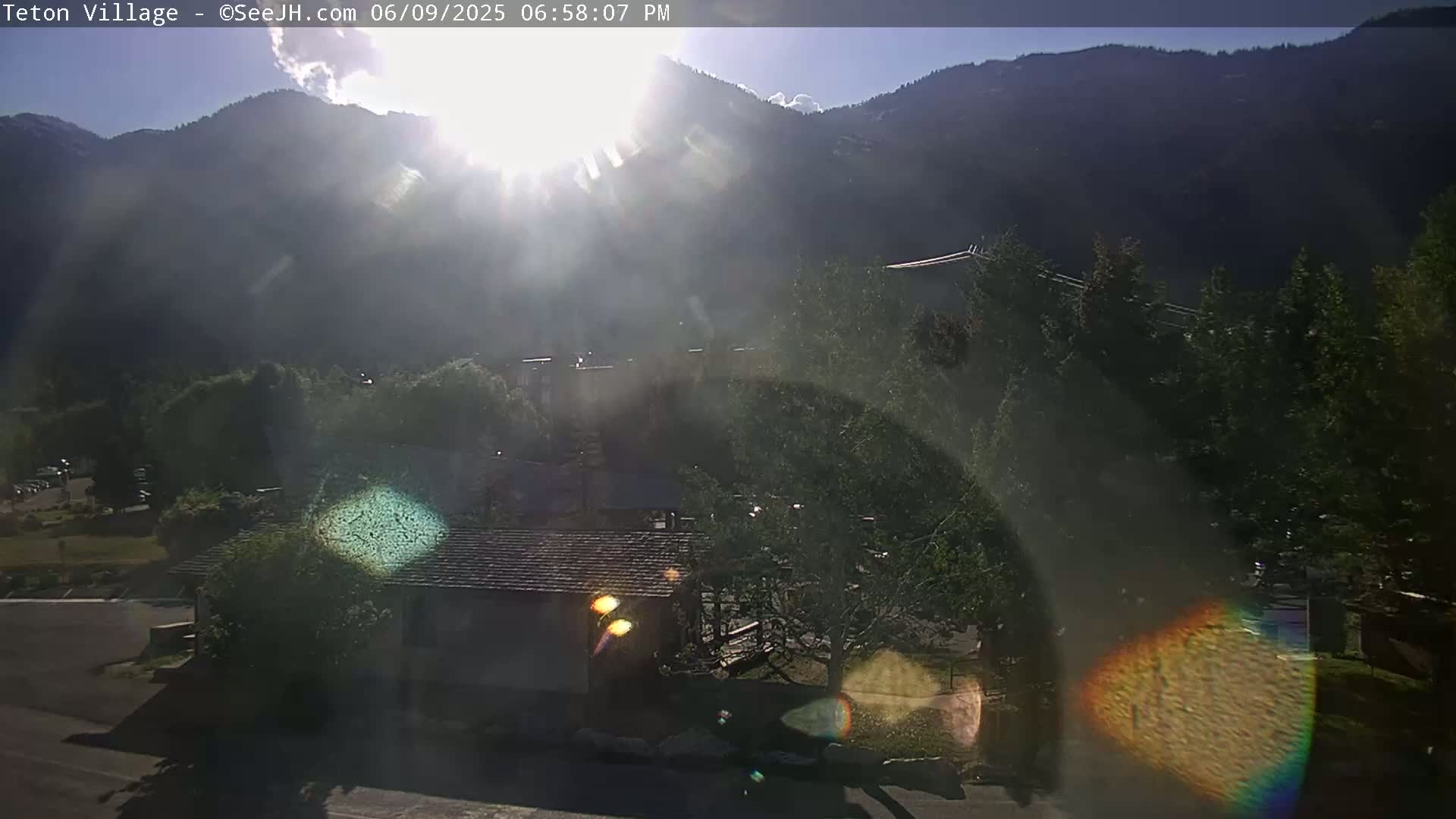 Teton Village & Grand Tetons Ski Slopes Live Cam - Teton Village , Teton, Wyoming, USA