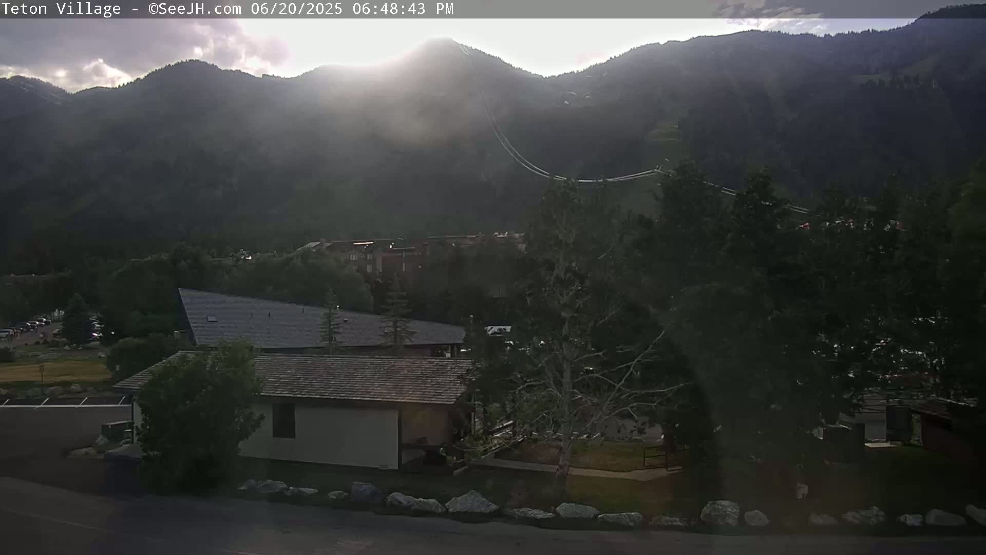 Teton Village & Grand Tetons Ski Slopes Live Cam - Teton Village , Teton, Wyoming, USA