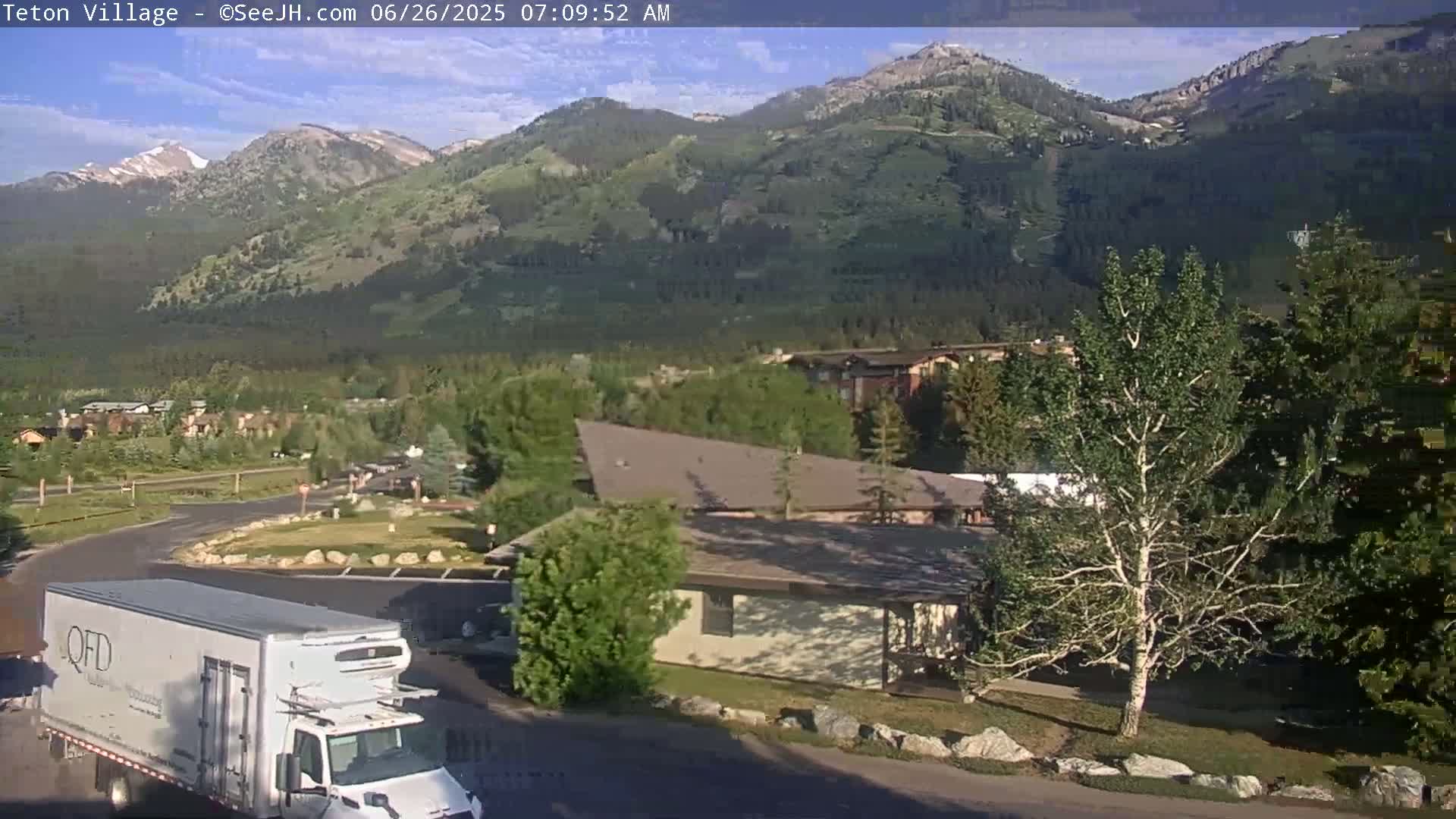 Teton Village & Grand Tetons Ski Slopes Live Cam - Teton Village , Teton, Wyoming, USA