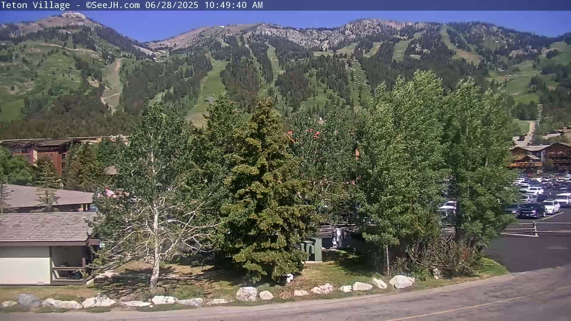 Teton Village & Grand Tetons Ski Slopes Live Cam - Teton Village , Teton, Wyoming, USA