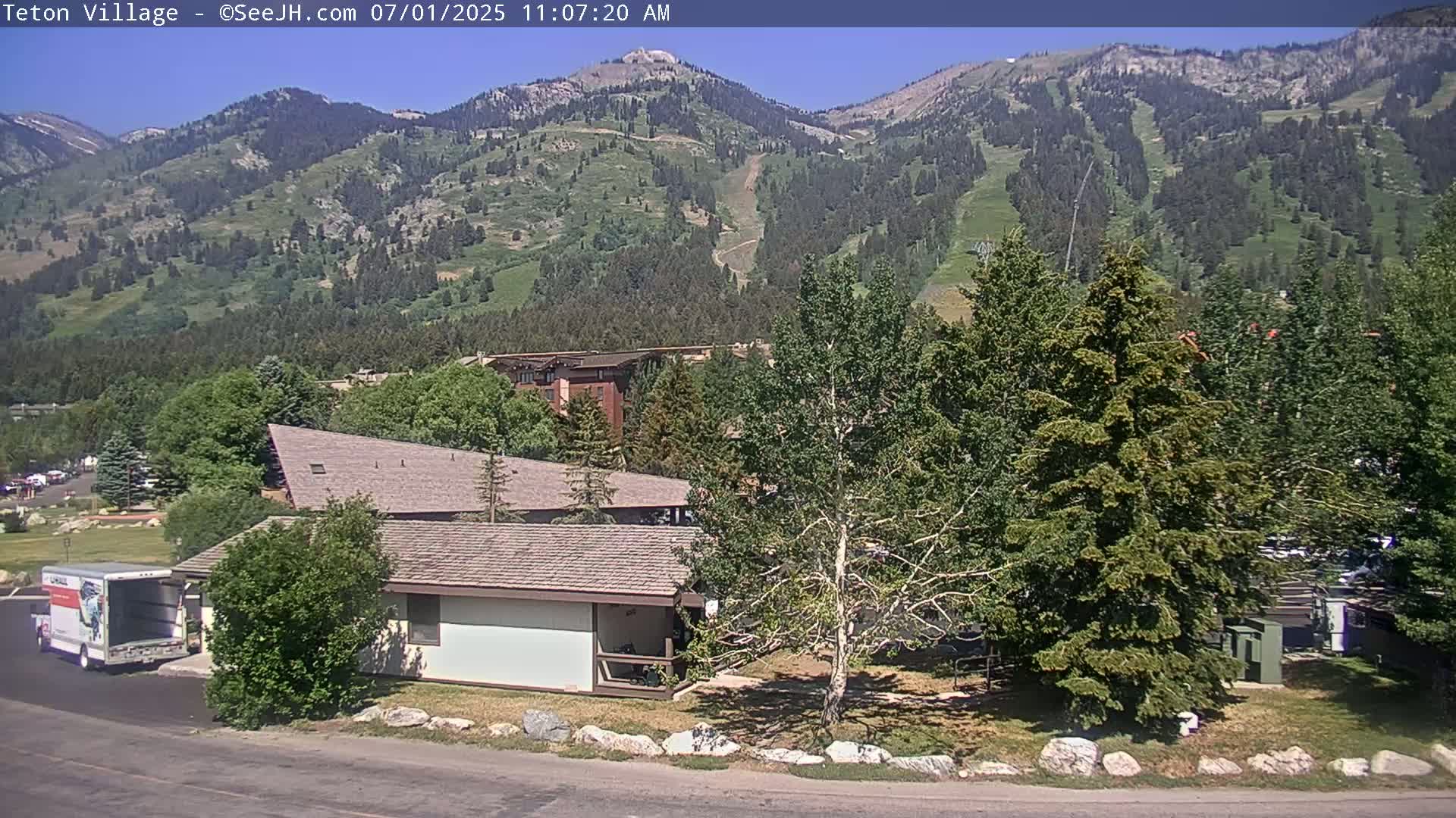 Teton Village & Grand Tetons Ski Slopes Live Cam - Teton Village , Teton, Wyoming, USA