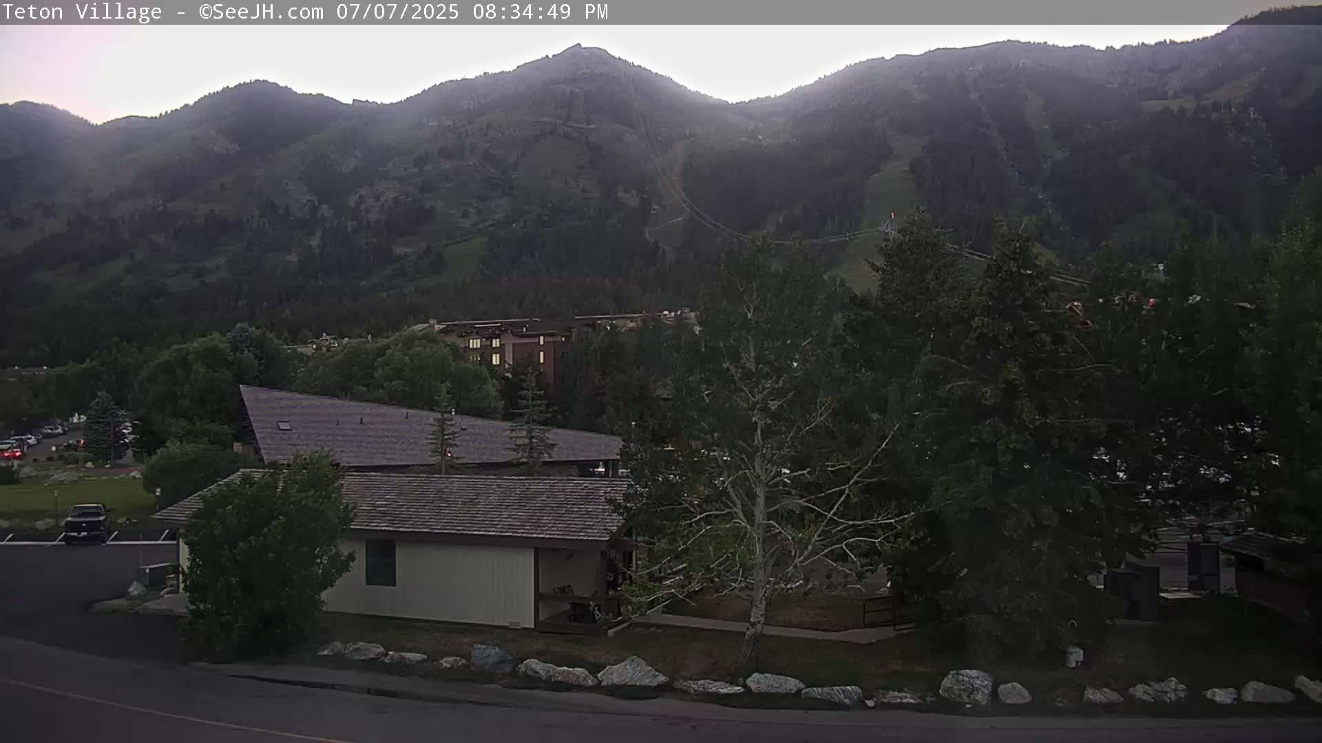 Teton Village & Grand Tetons Ski Slopes Live Cam - Teton Village , Teton, Wyoming, USA