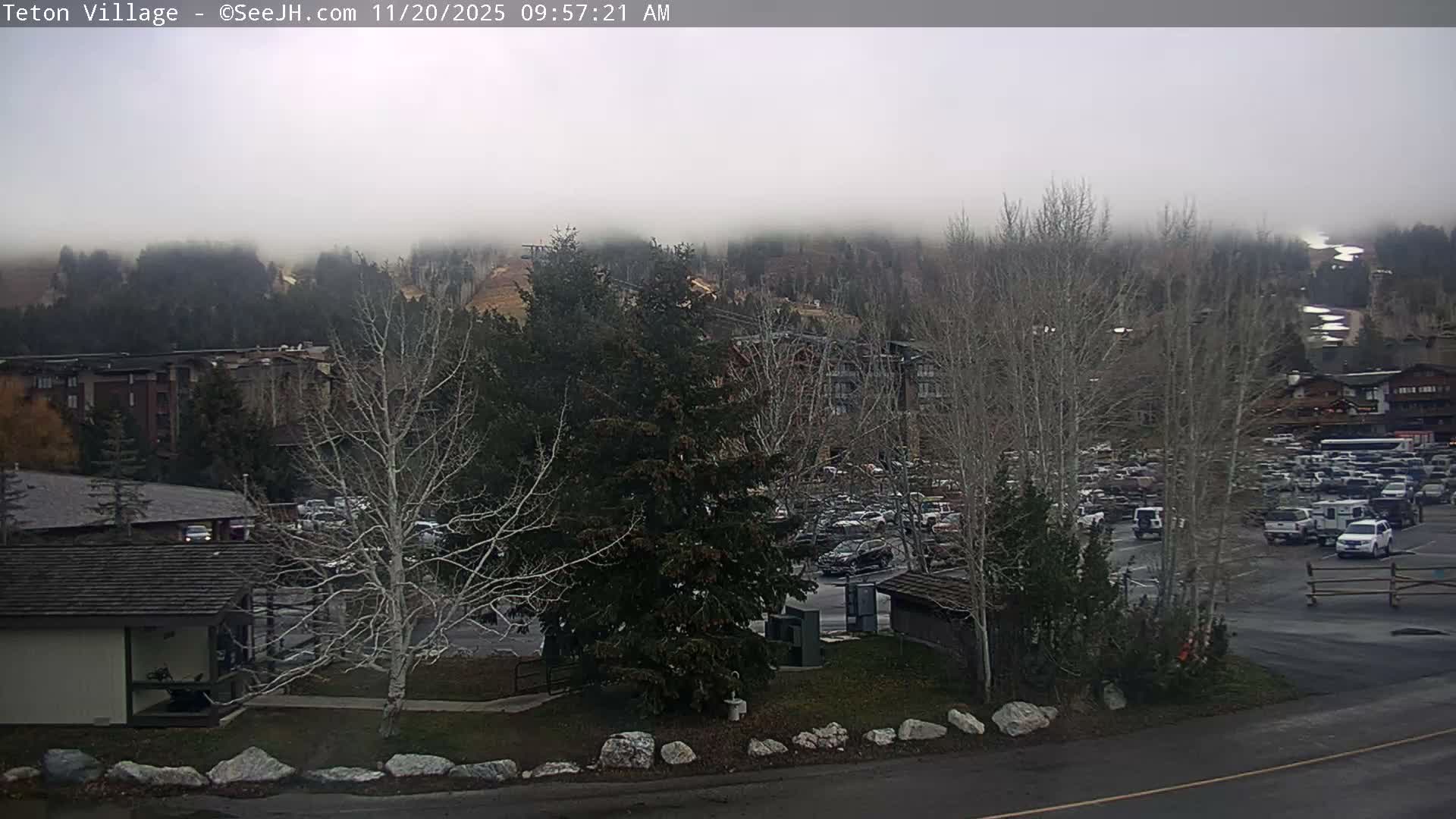 Teton Village & Grand Tetons Ski Slopes Live Cam - Teton Village , Teton, Wyoming, USA