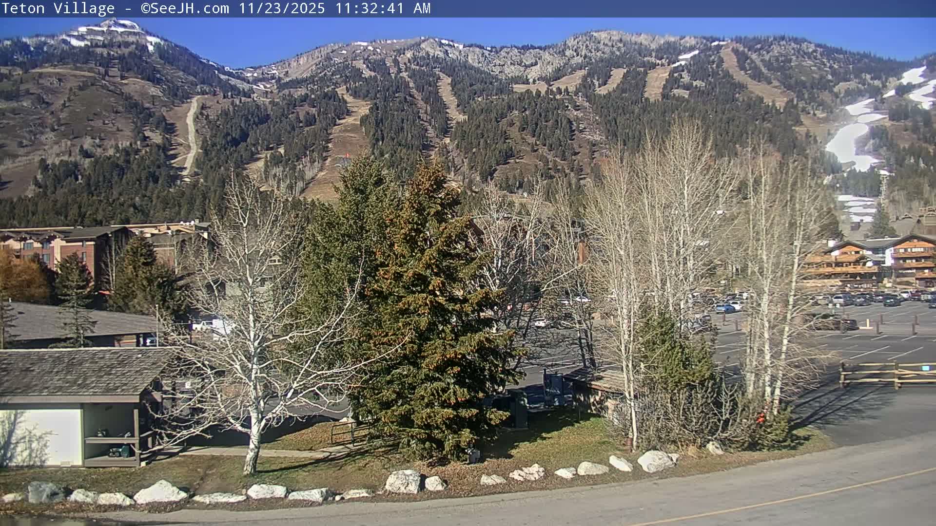 Teton Village & Grand Tetons Ski Slopes Live Cam - Teton Village , Teton, Wyoming, USA