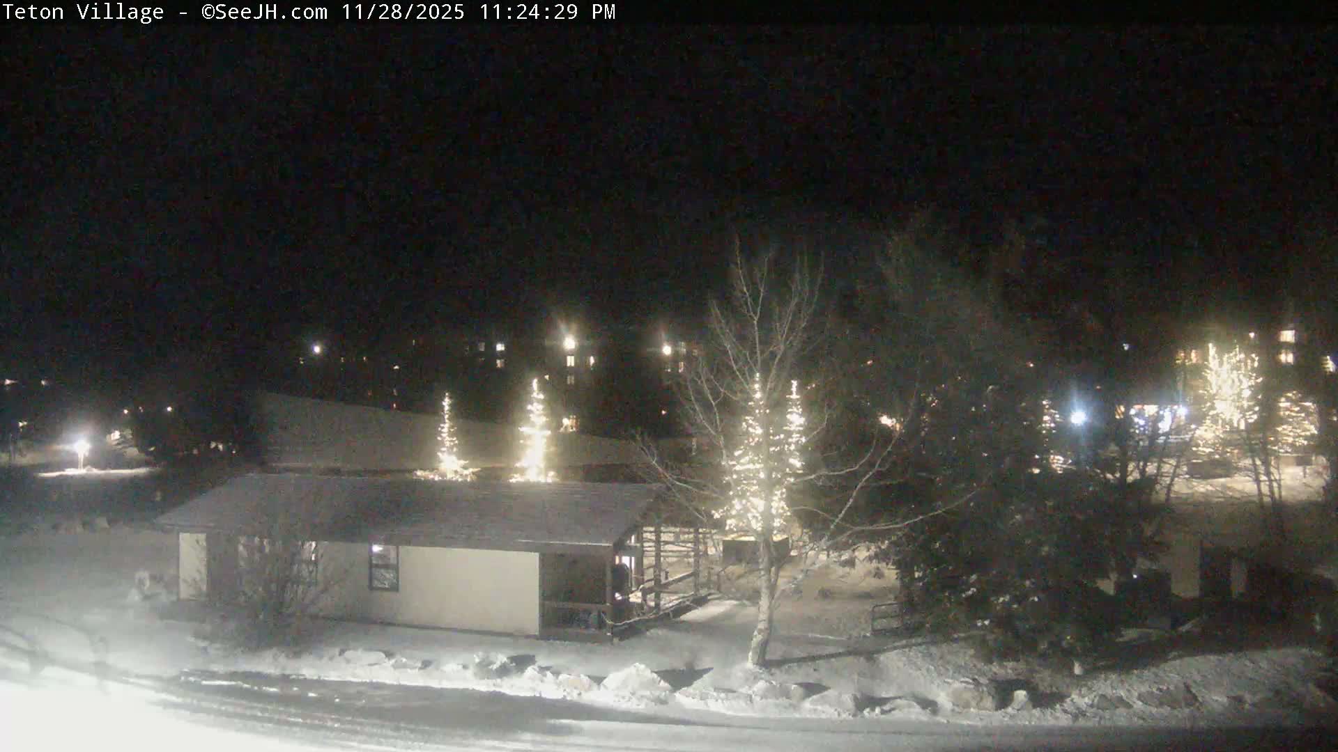 Teton Village & Grand Tetons Ski Slopes Live Cam - Teton Village , Teton, Wyoming, USA