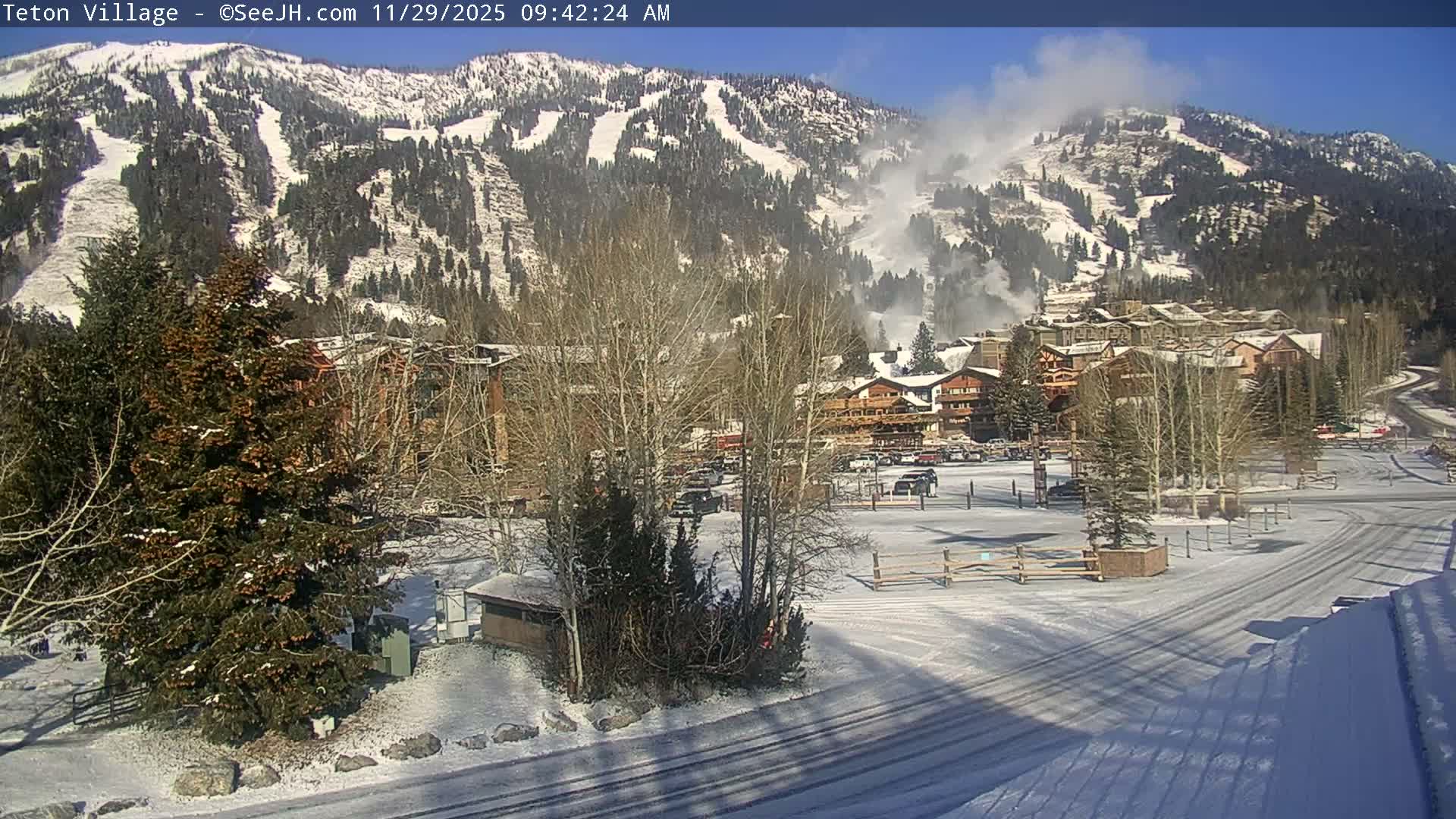 Teton Village & Grand Tetons Ski Slopes Live Cam - Teton Village , Teton, Wyoming, USA