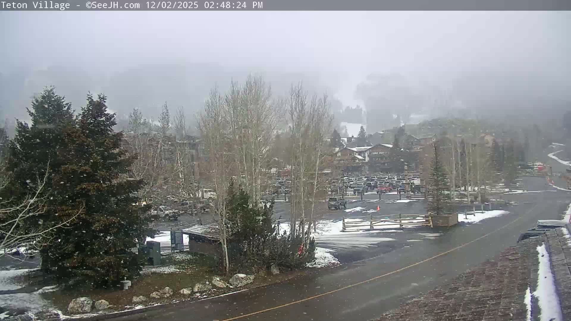 Teton Village & Grand Tetons Ski Slopes Live Cam - Teton Village , Teton, Wyoming, USA