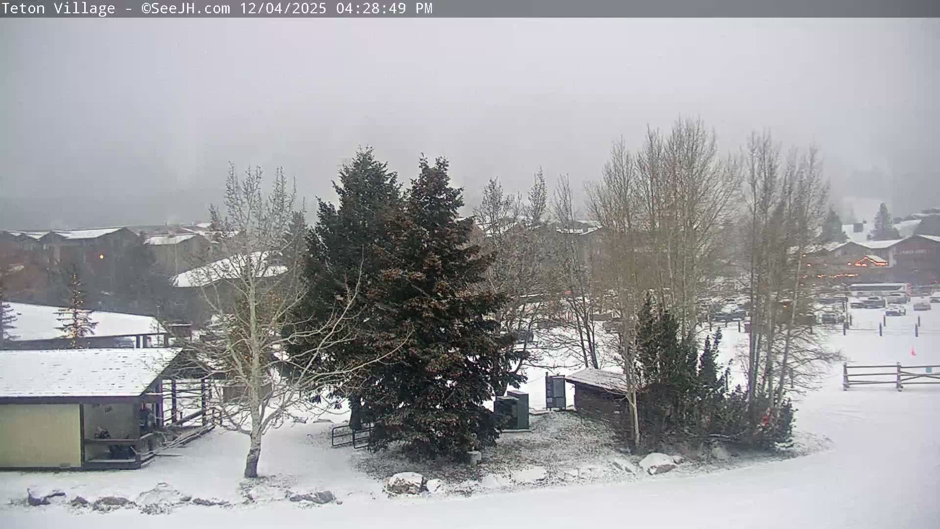 Teton Village & Grand Tetons Ski Slopes Live Cam - Teton Village , Teton, Wyoming, USA
