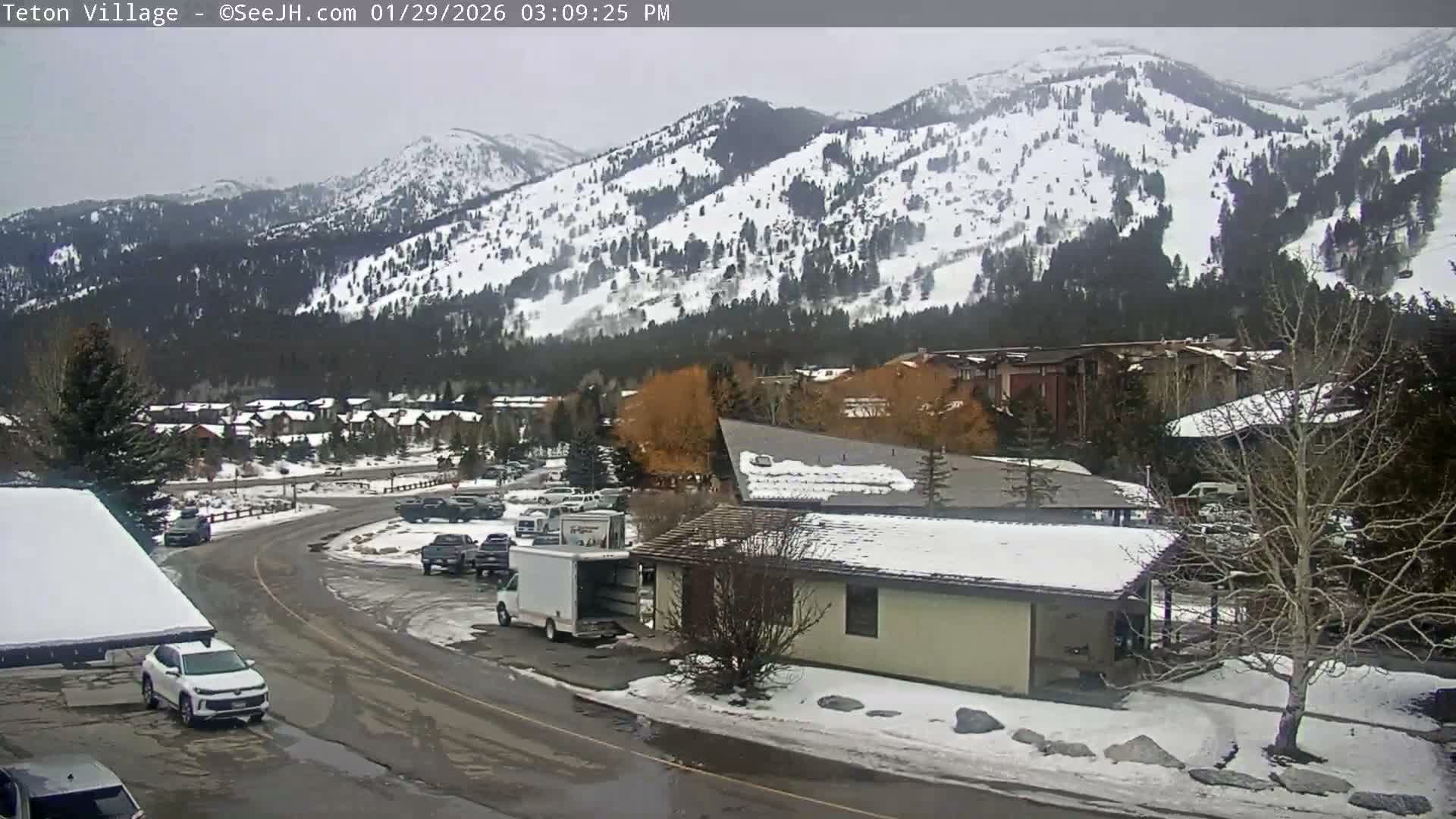 Teton Village & Grand Tetons Ski Slopes Live Cam - Teton Village , Teton, Wyoming, USA