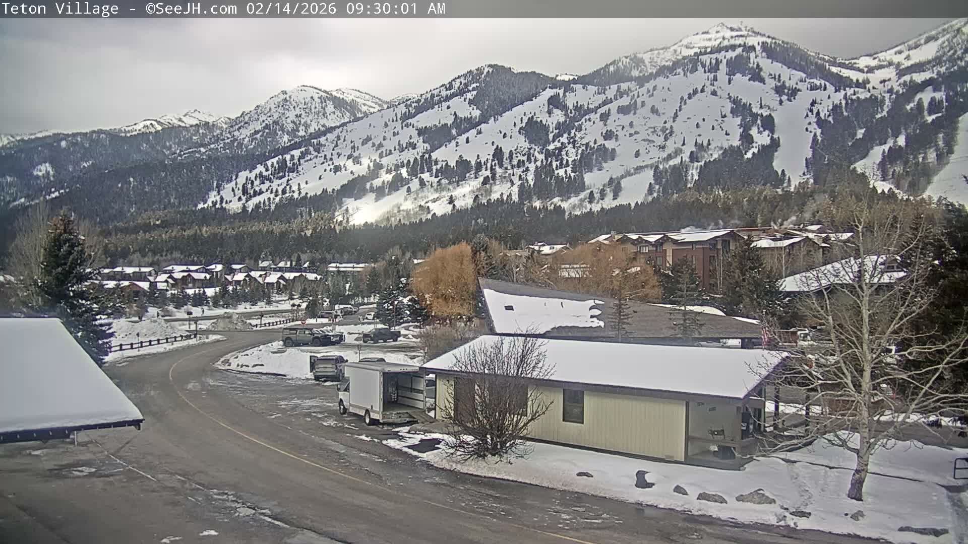 Teton Village & Grand Tetons Ski Slopes Live Cam - Teton Village , Teton, Wyoming, USA