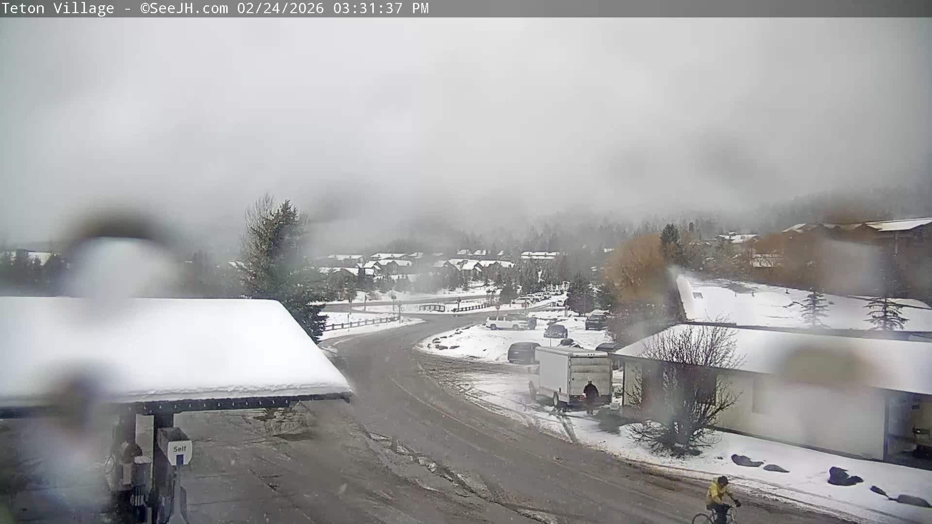 Teton Village & Grand Tetons Ski Slopes Live Cam - Teton Village , Teton, Wyoming, USA