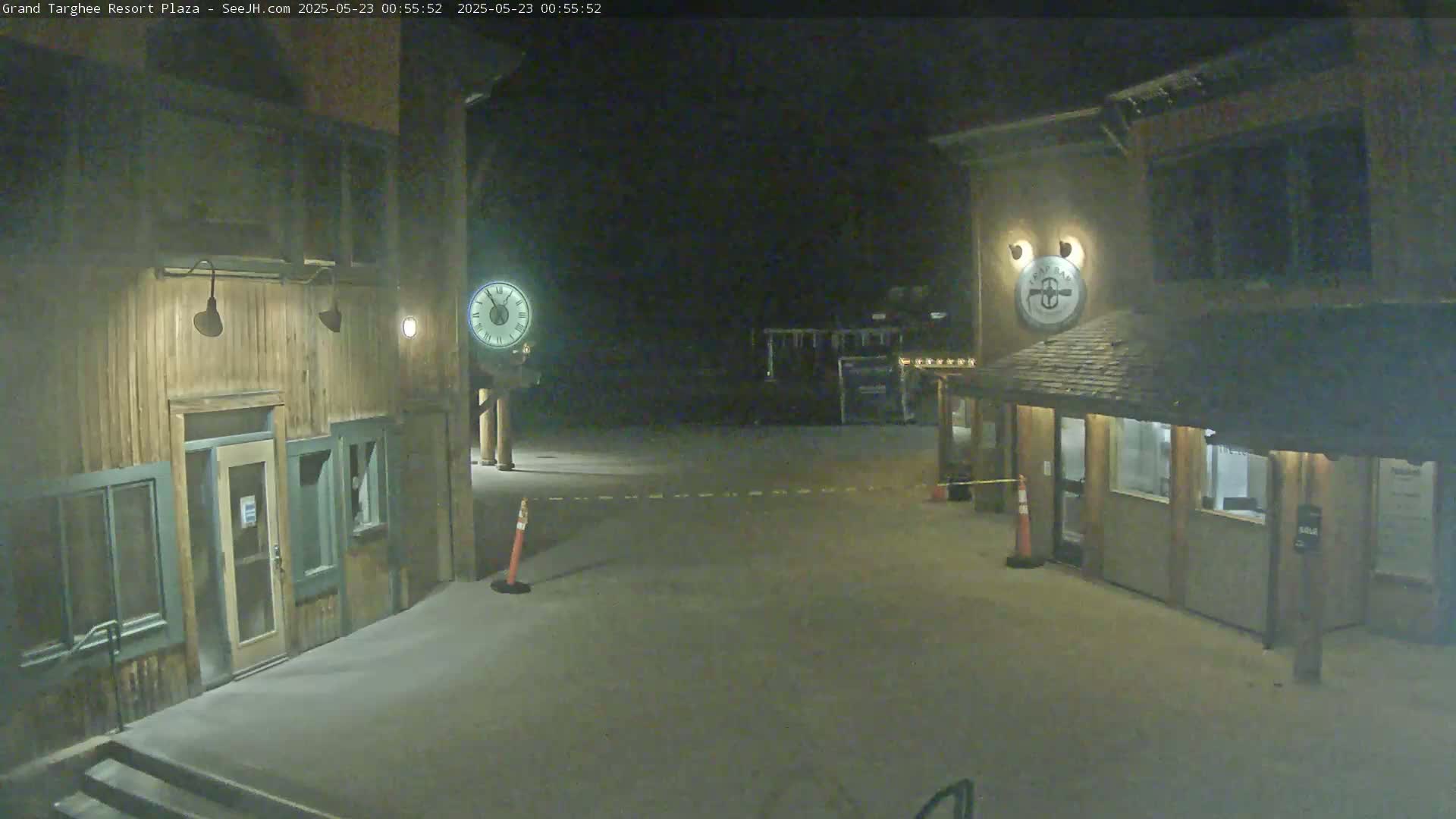 Alta, Freds Mountain Grand Targhee Resort Plaza Live Cam  -Alta, Teton, Wyoming, USA
