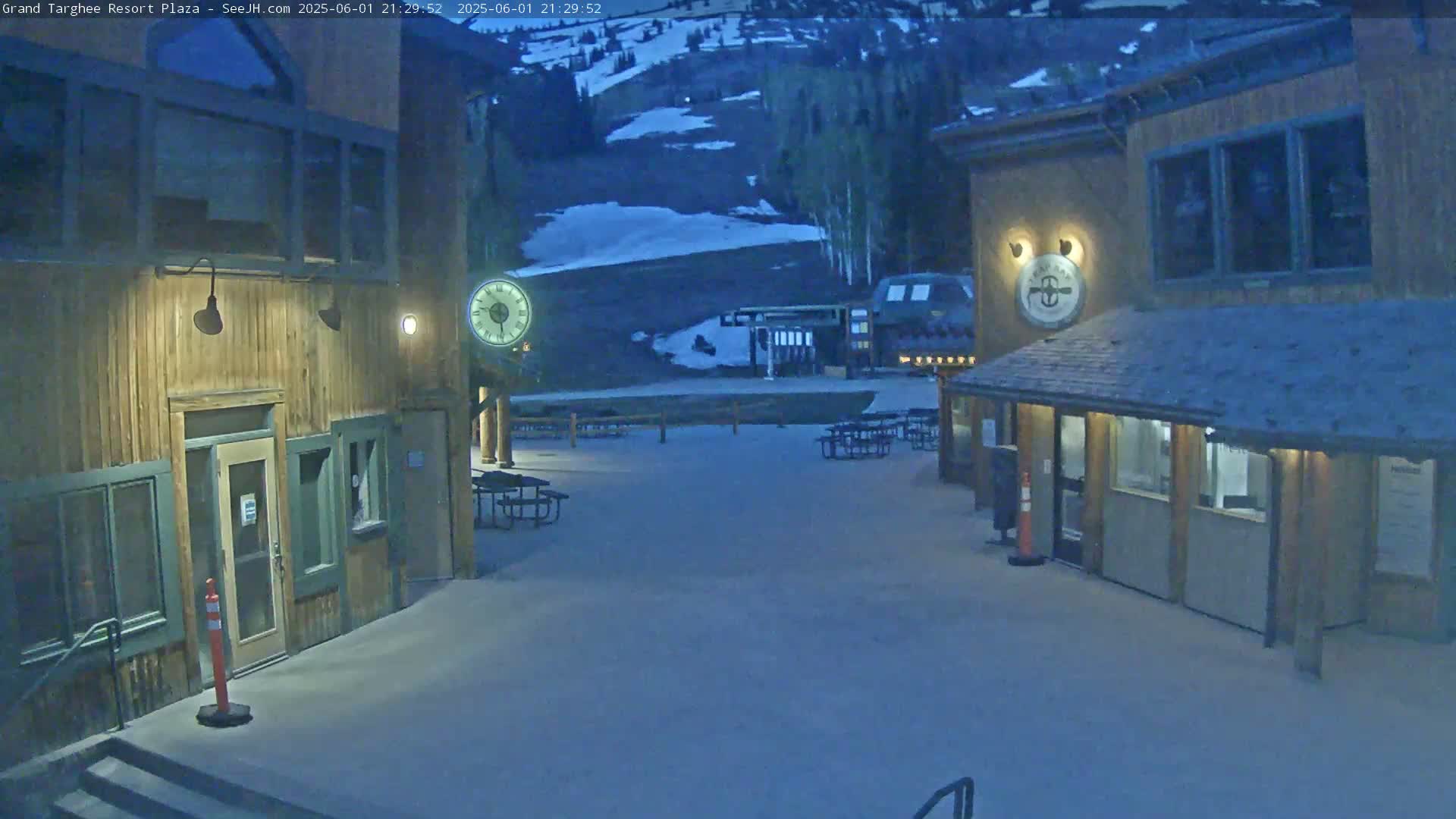 Alta, Freds Mountain Grand Targhee Resort Plaza Live Cam  -Alta, Teton, Wyoming, USA