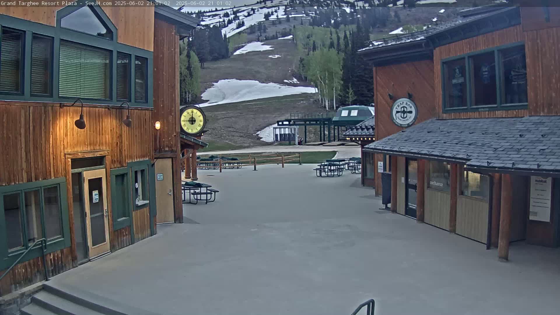 Alta, Freds Mountain Grand Targhee Resort Plaza Live Cam  -Alta, Teton, Wyoming, USA