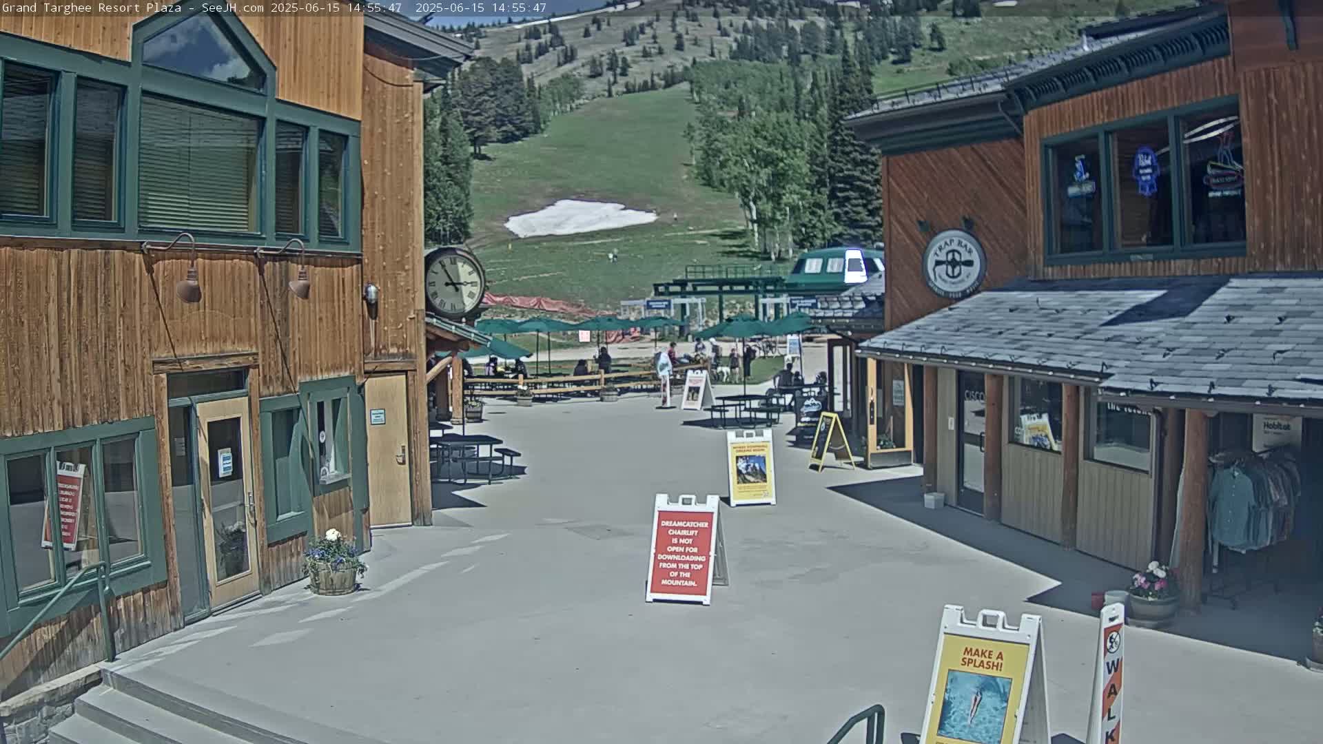 Alta, Freds Mountain Grand Targhee Resort Plaza Live Cam  -Alta, Teton, Wyoming, USA