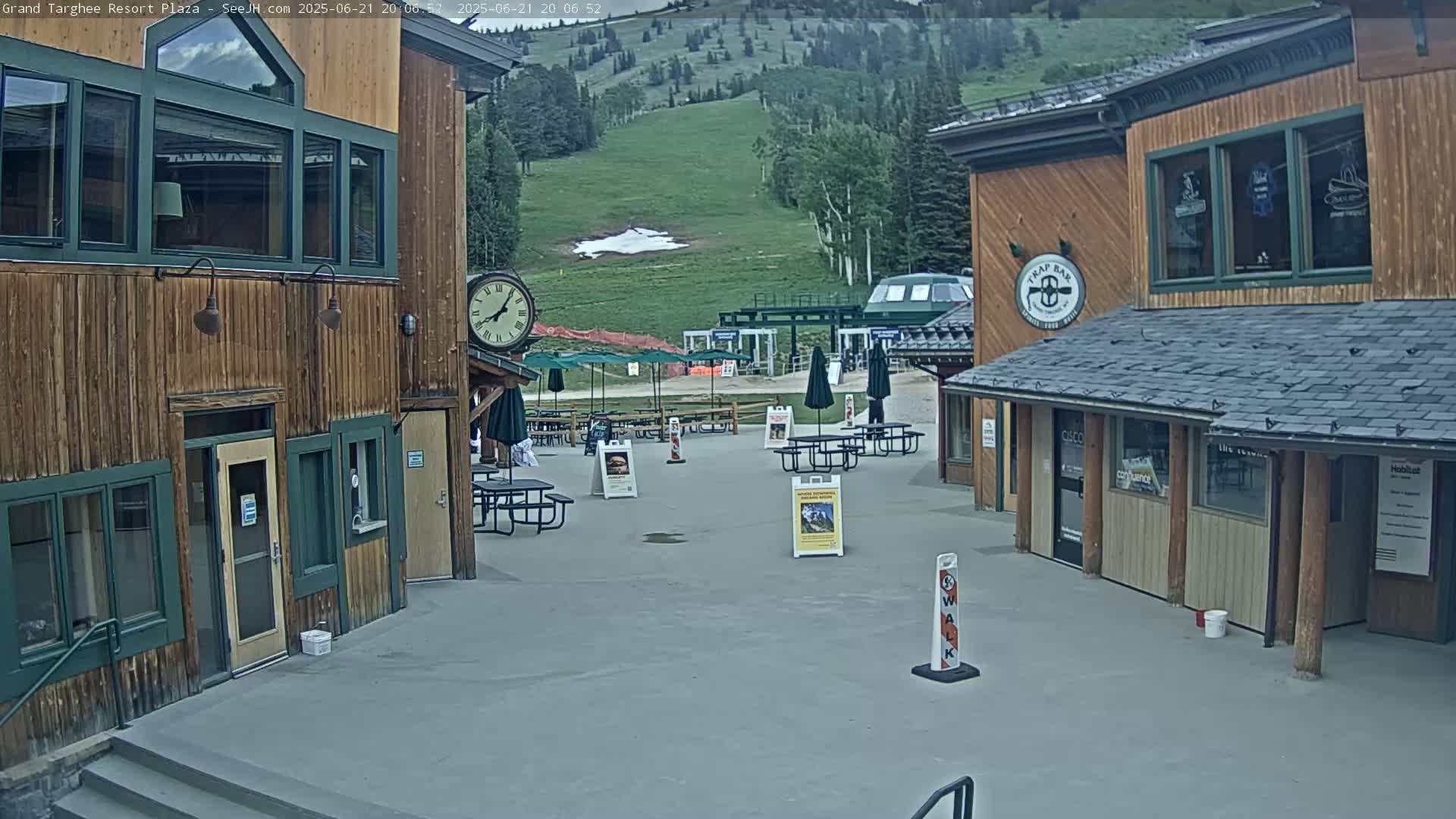 Alta, Freds Mountain Grand Targhee Resort Plaza Live Cam  -Alta, Teton, Wyoming, USA
