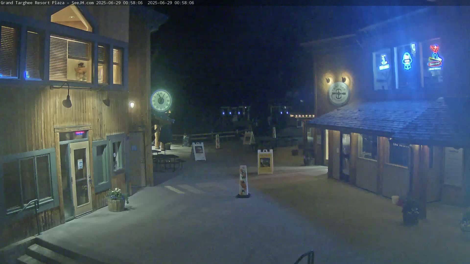 Alta, Freds Mountain Grand Targhee Resort Plaza Live Cam  -Alta, Teton, Wyoming, USA