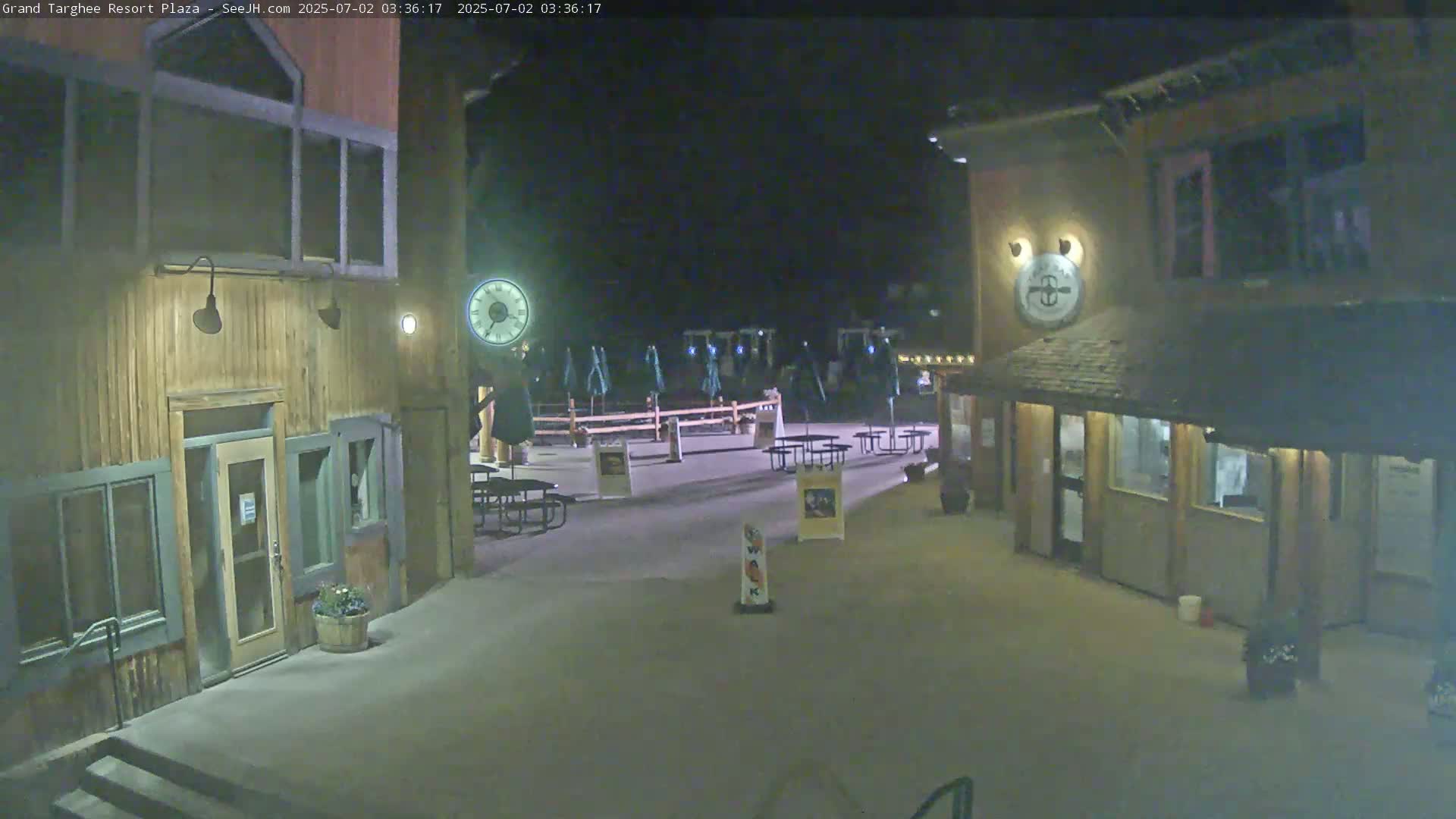 Alta, Freds Mountain Grand Targhee Resort Plaza Live Cam  -Alta, Teton, Wyoming, USA