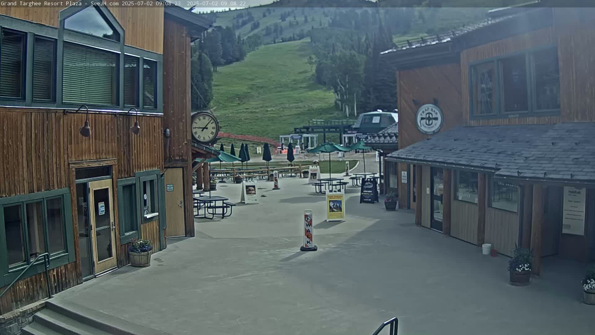 Alta, Freds Mountain Grand Targhee Resort Plaza Live Cam  -Alta, Teton, Wyoming, USA