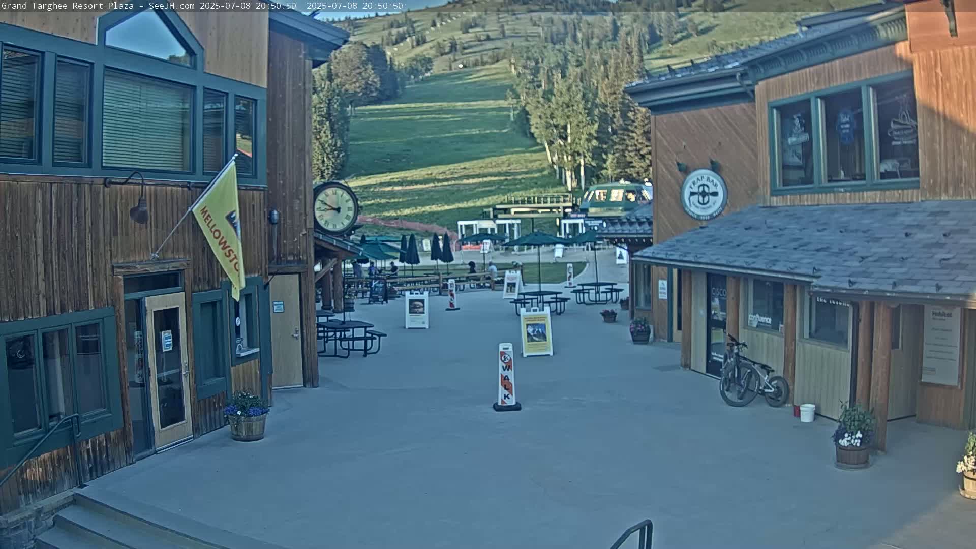 Alta, Freds Mountain Grand Targhee Resort Plaza Live Cam  -Alta, Teton, Wyoming, USA