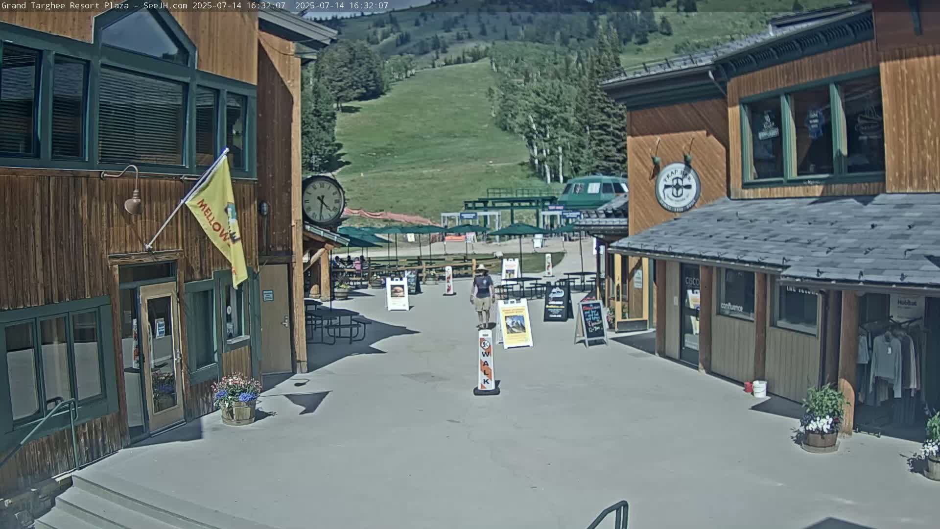 Alta, Freds Mountain Grand Targhee Resort Plaza Live Cam  -Alta, Teton, Wyoming, USA