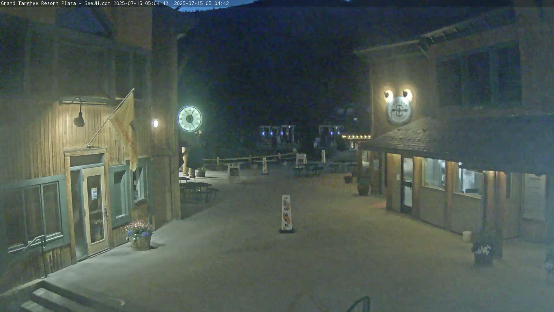 Alta, Freds Mountain Grand Targhee Resort Plaza Live Cam  -Alta, Teton, Wyoming, USA