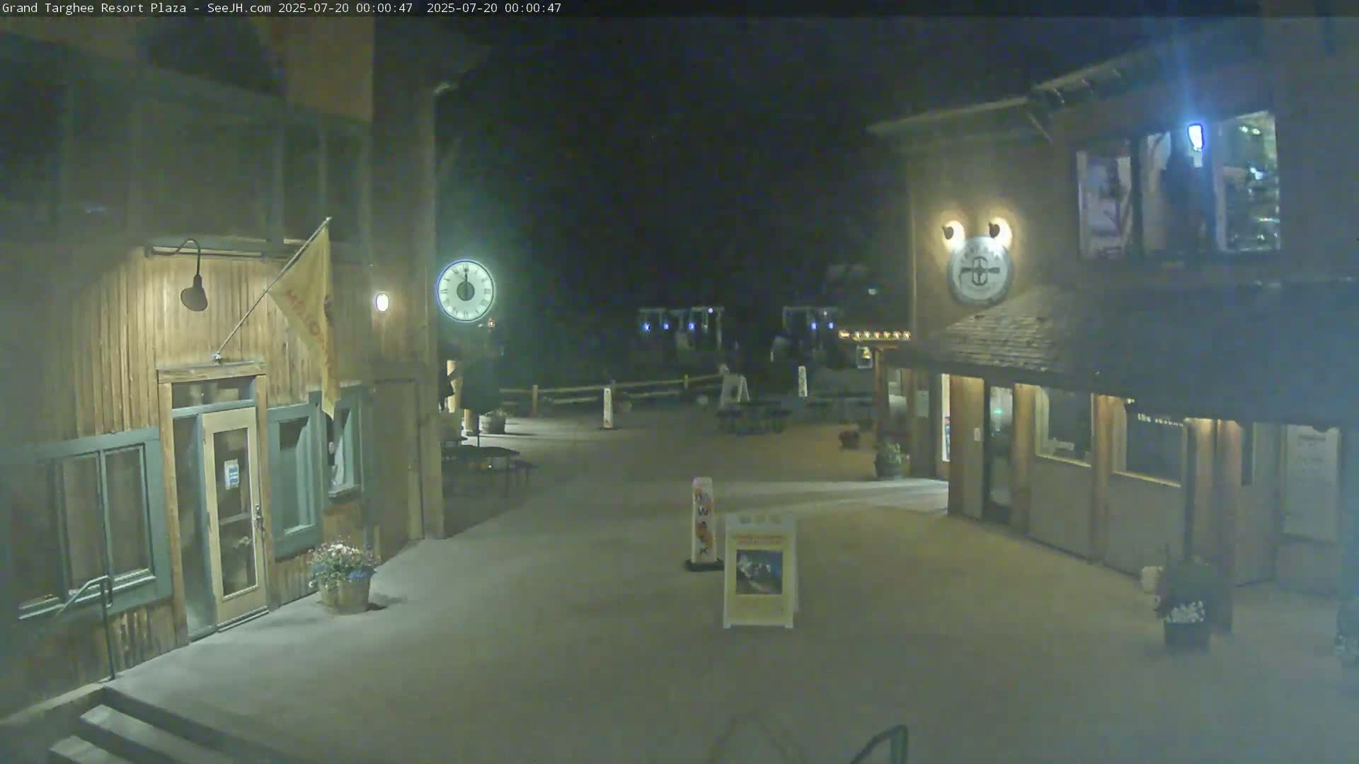 Alta, Freds Mountain Grand Targhee Resort Plaza Live Cam  -Alta, Teton, Wyoming, USA