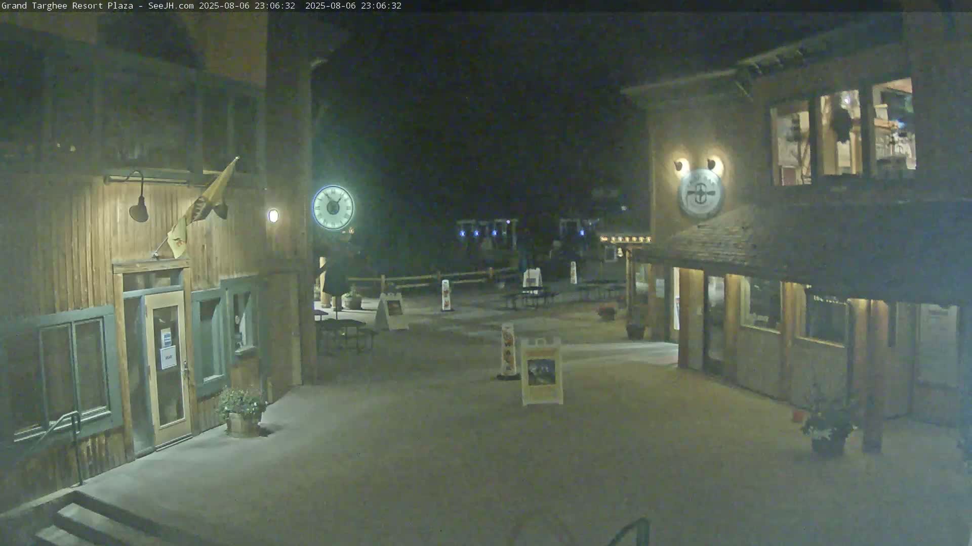 Alta, Freds Mountain Grand Targhee Resort Plaza Live Cam  -Alta, Teton, Wyoming, USA