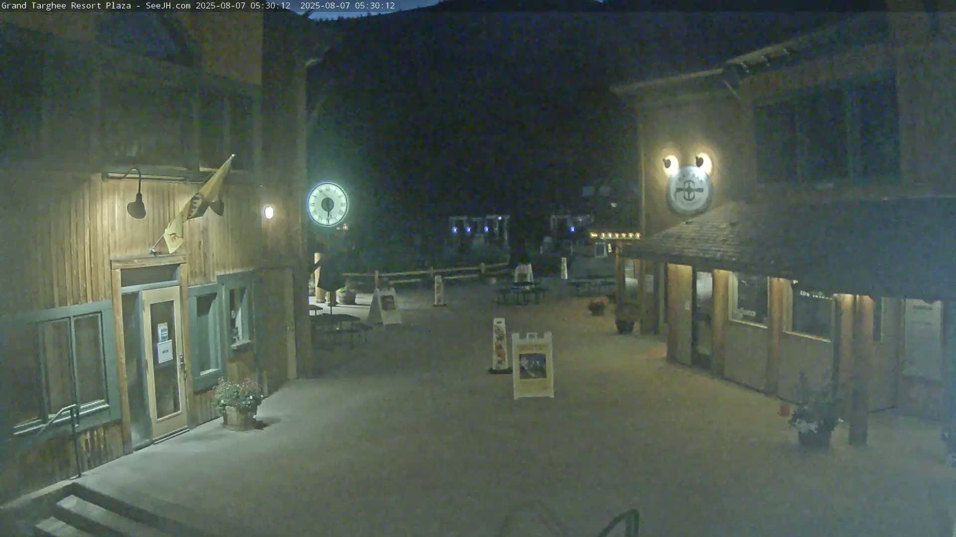 Alta, Freds Mountain Grand Targhee Resort Plaza Live Cam  -Alta, Teton, Wyoming, USA