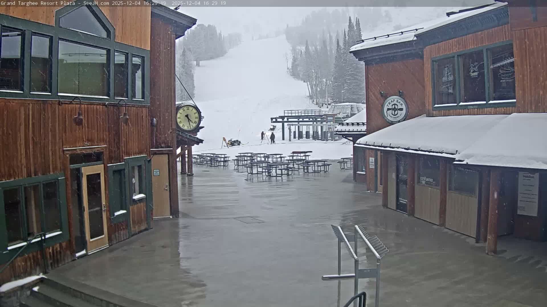 Alta, Freds Mountain Grand Targhee Resort Plaza Live Cam  -Alta, Teton, Wyoming, USA
