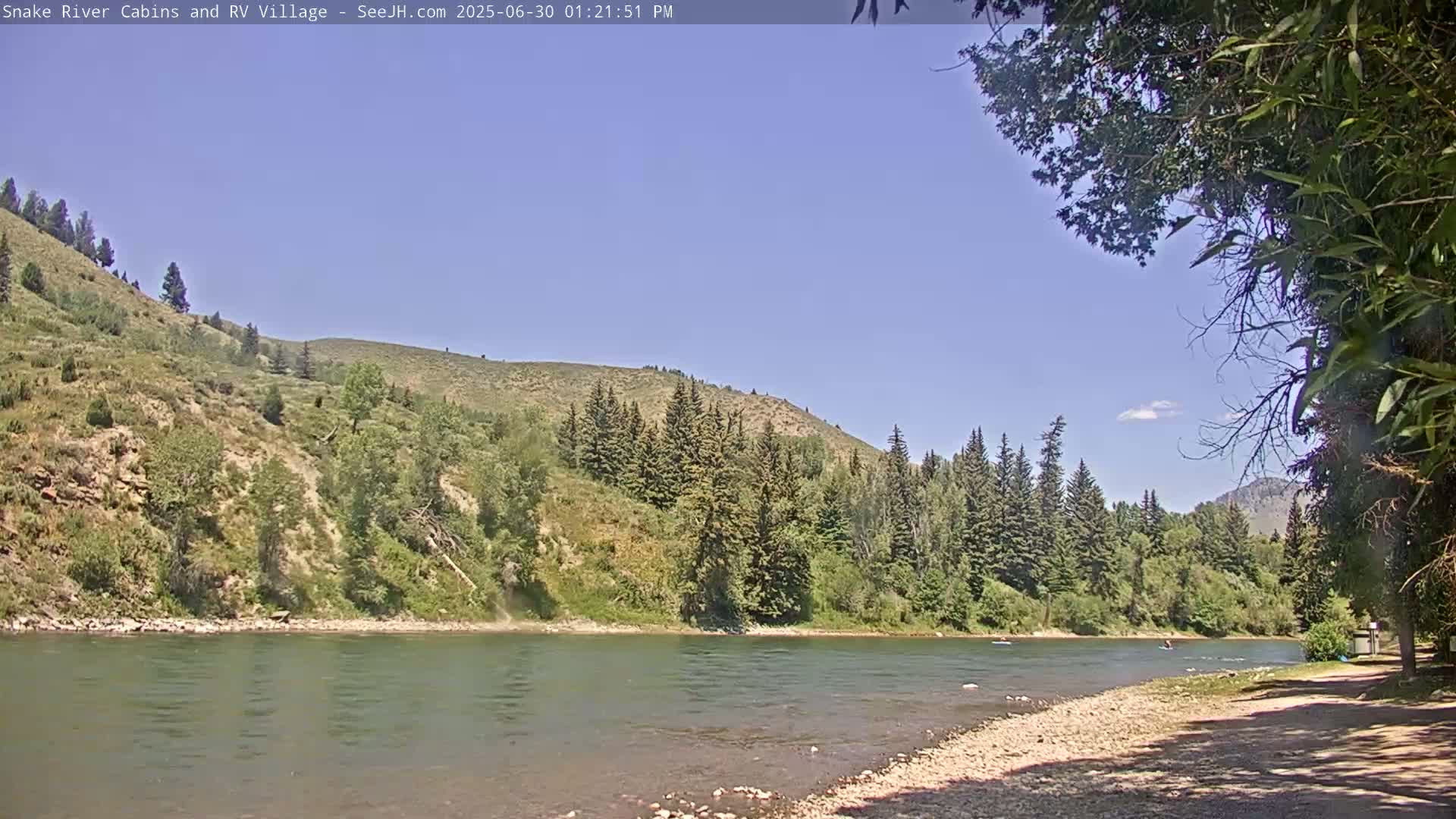 Hoback, Snake River Cabins and RV Village Live Cam - Hoback, Teton, Wyoming, USA