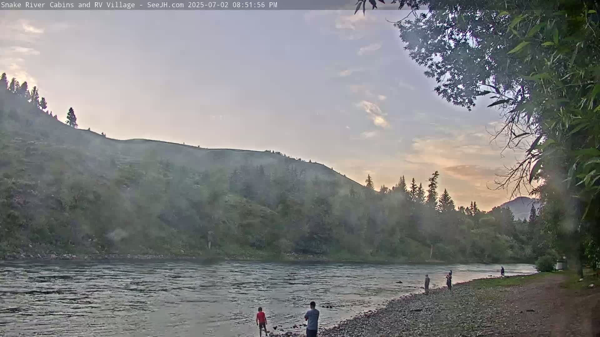 Hoback, Snake River Cabins and RV Village Live Cam - Hoback, Teton, Wyoming, USA